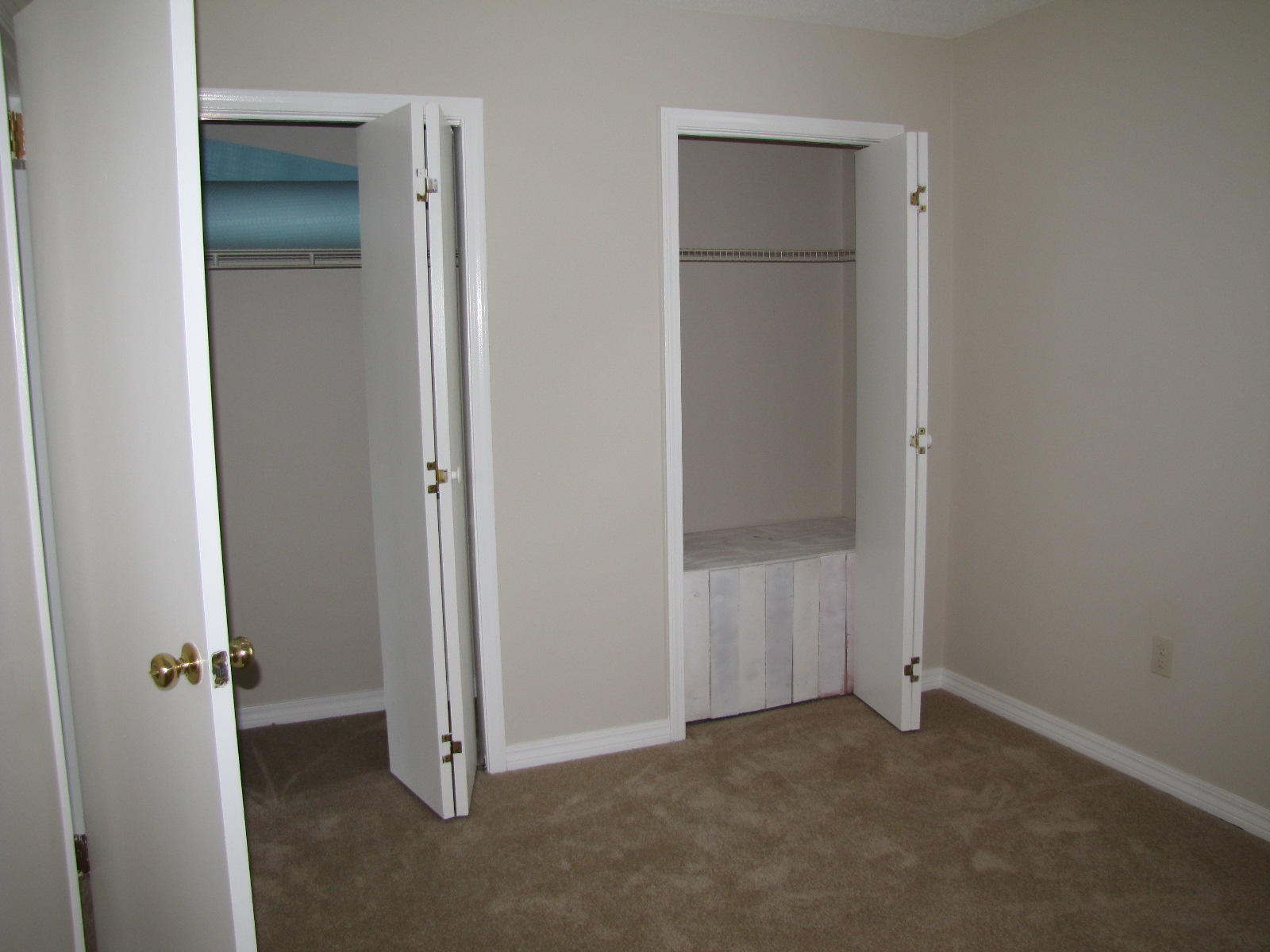 SPRING LAKE #2 - Residential Lease