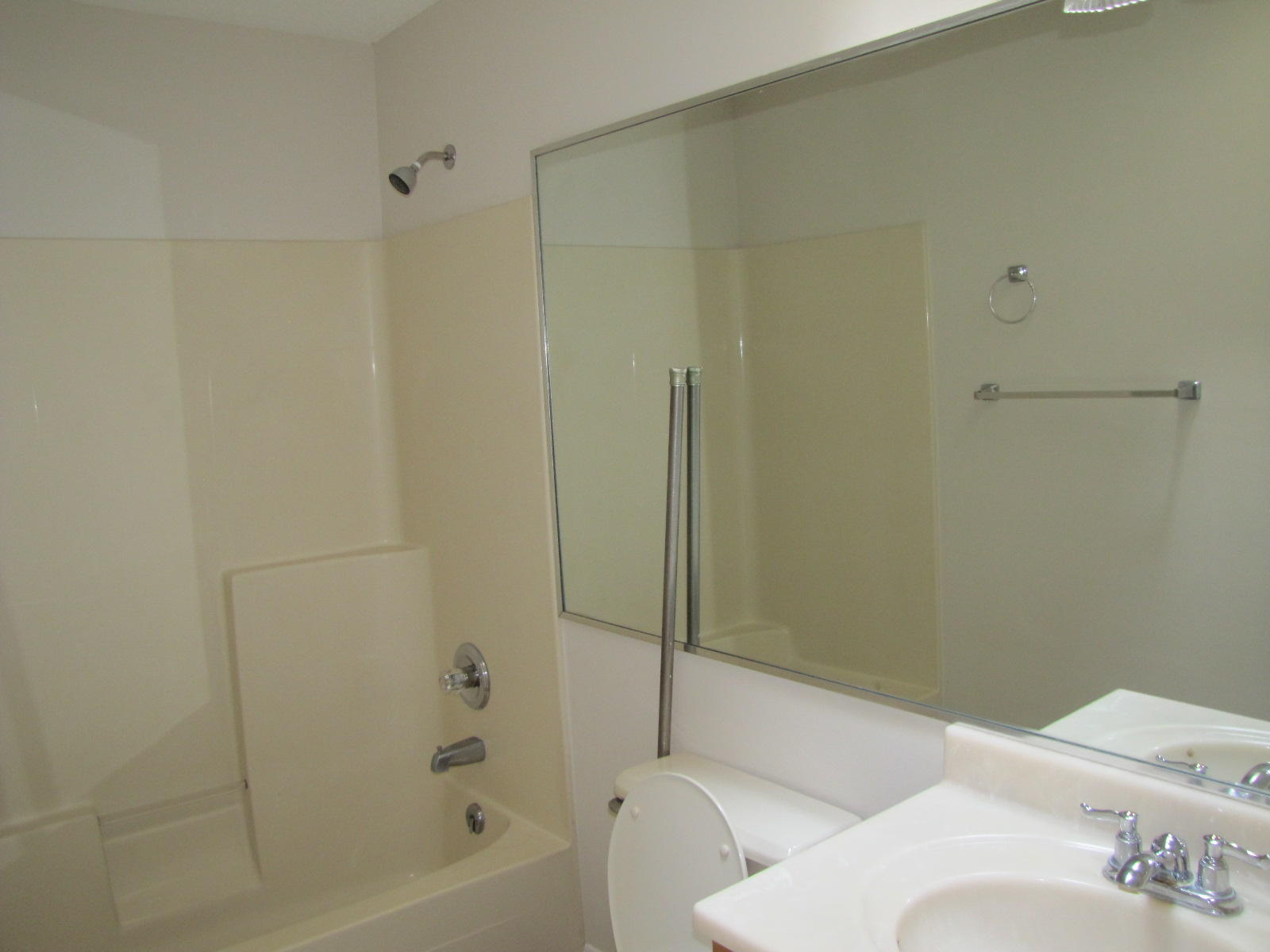 SPRING LAKE #2 - Residential Lease