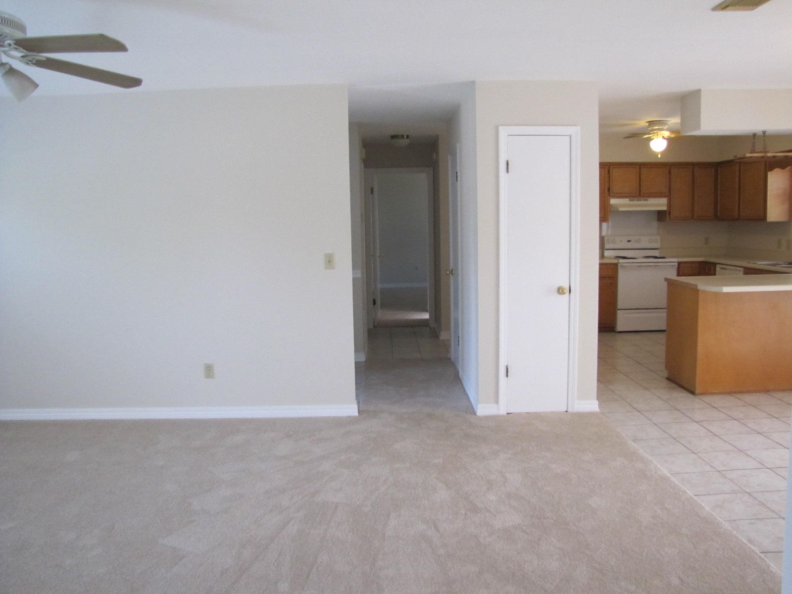 SPRING LAKE #2 - Residential Lease