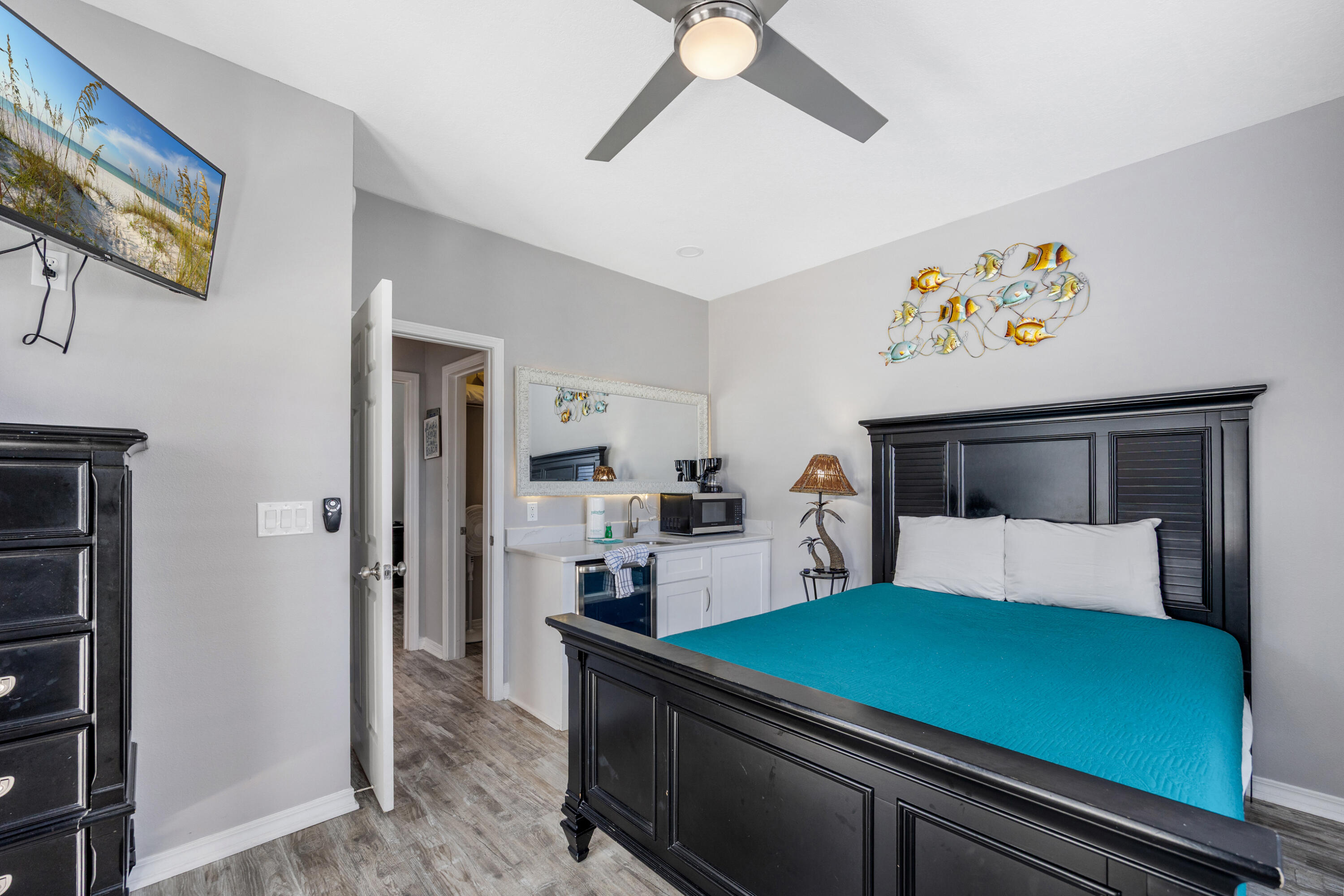 CRYSTAL BEACH - Residential