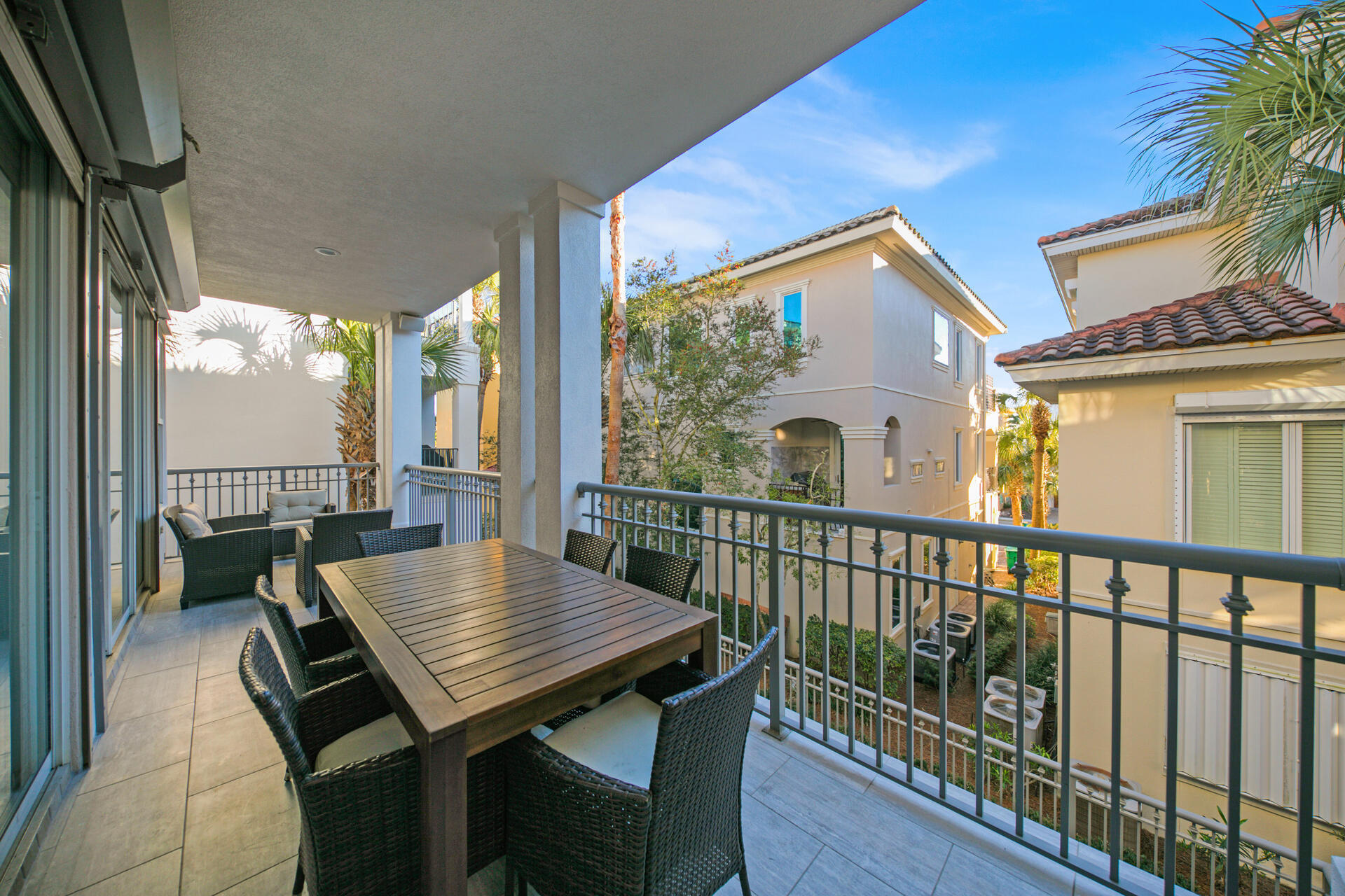 DESTINY BY THE SEA - Residential