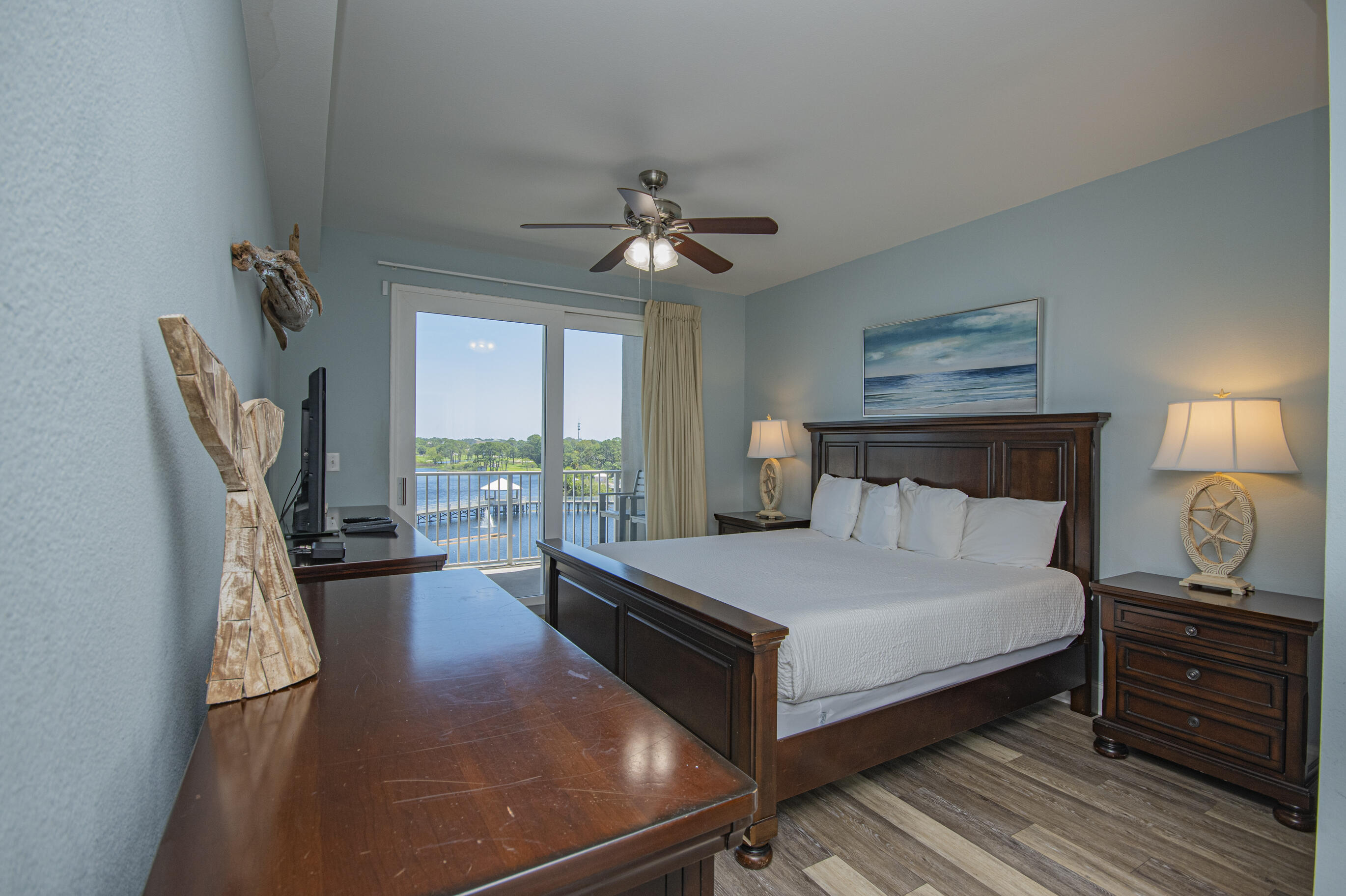 Laketown Wharf - Residential