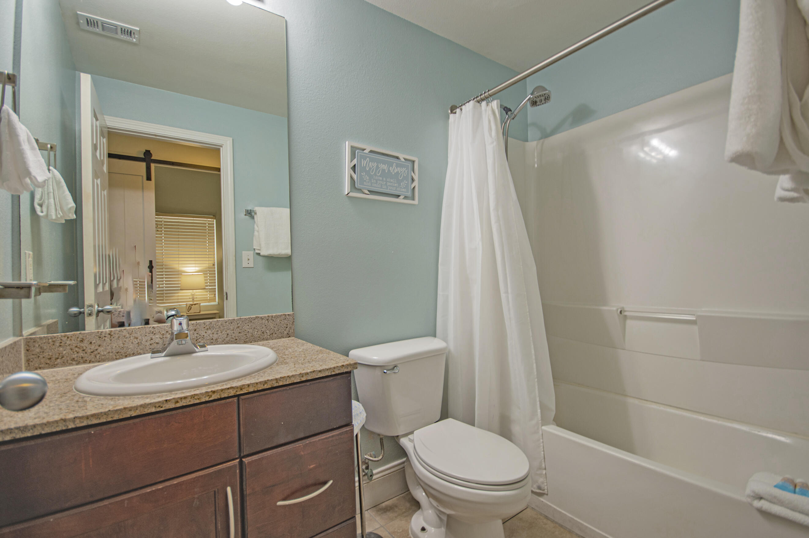 Laketown Wharf - Residential