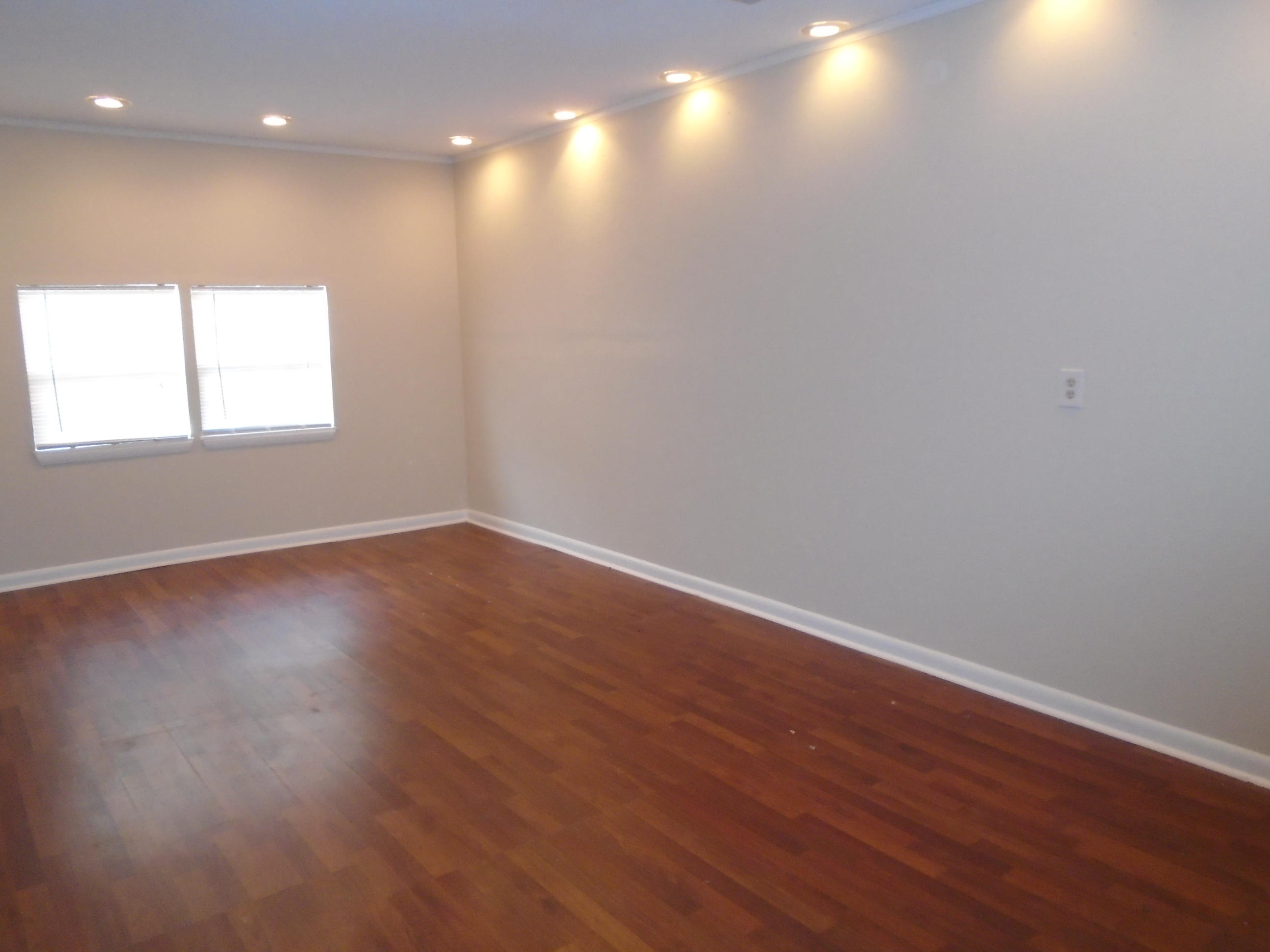 PINE MEADOWS - Residential Lease