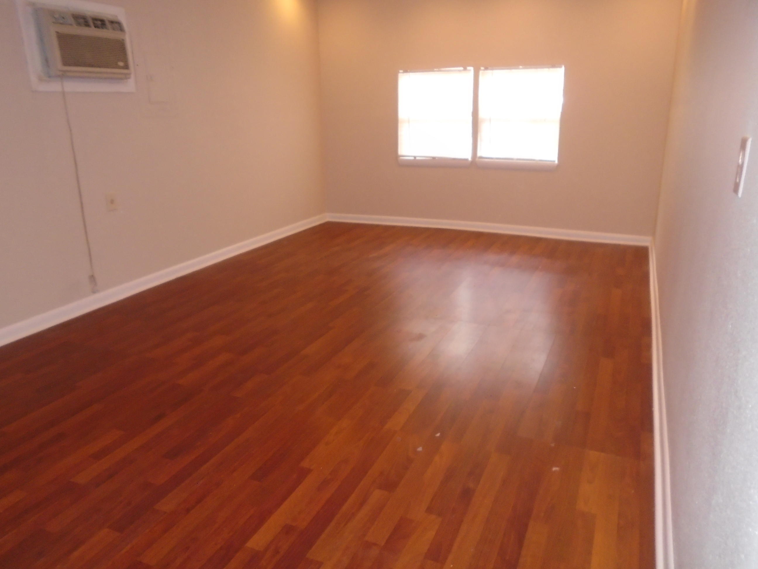 PINE MEADOWS - Residential Lease
