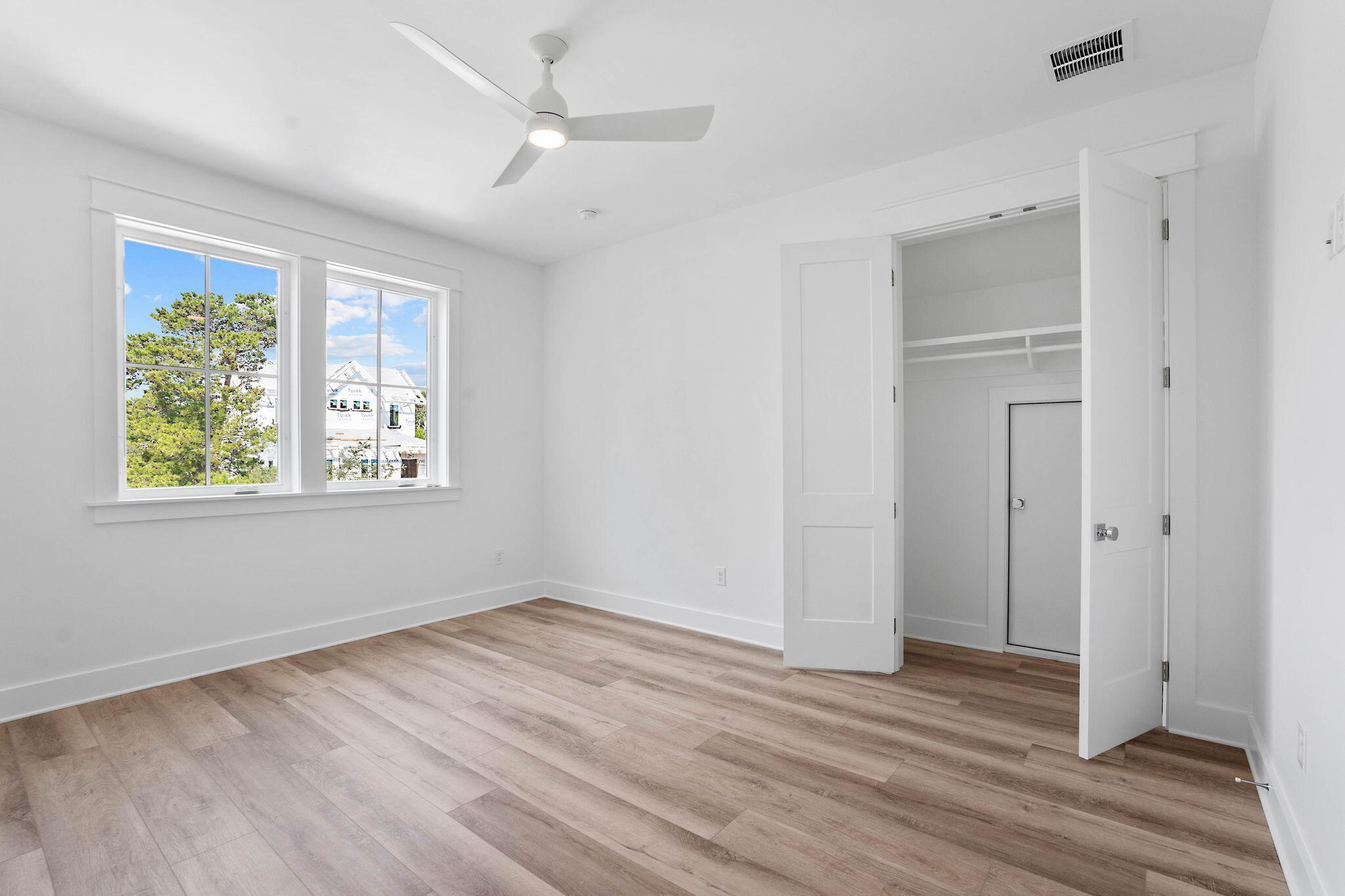 DALTON UNREC - Residential