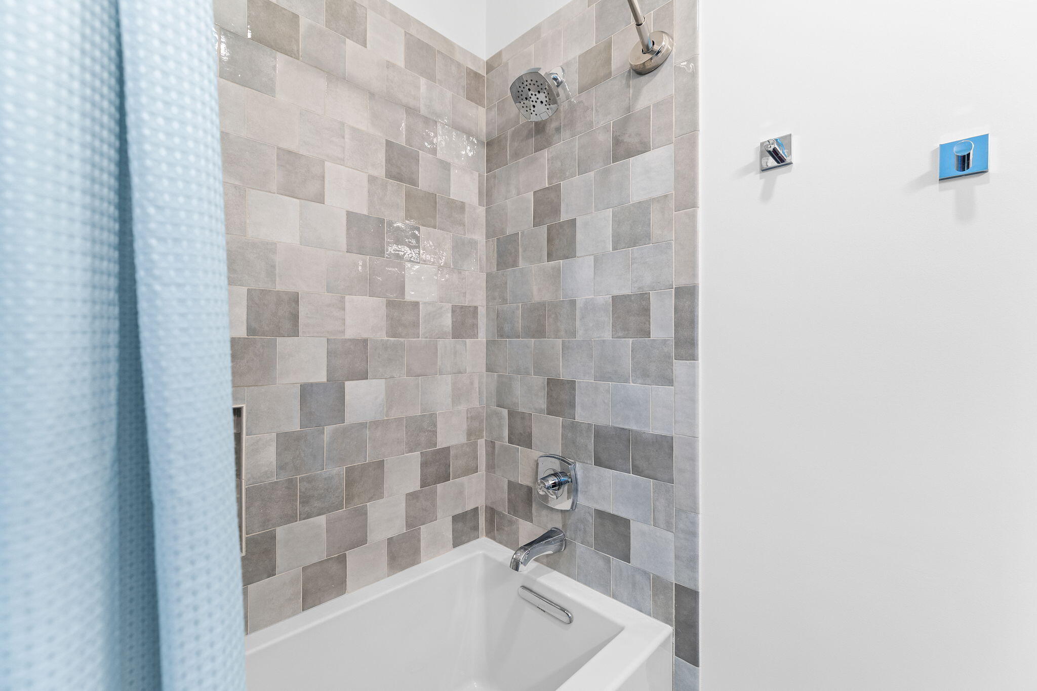 LAKEWOOD OF SEAGROVE BEACH - Residential