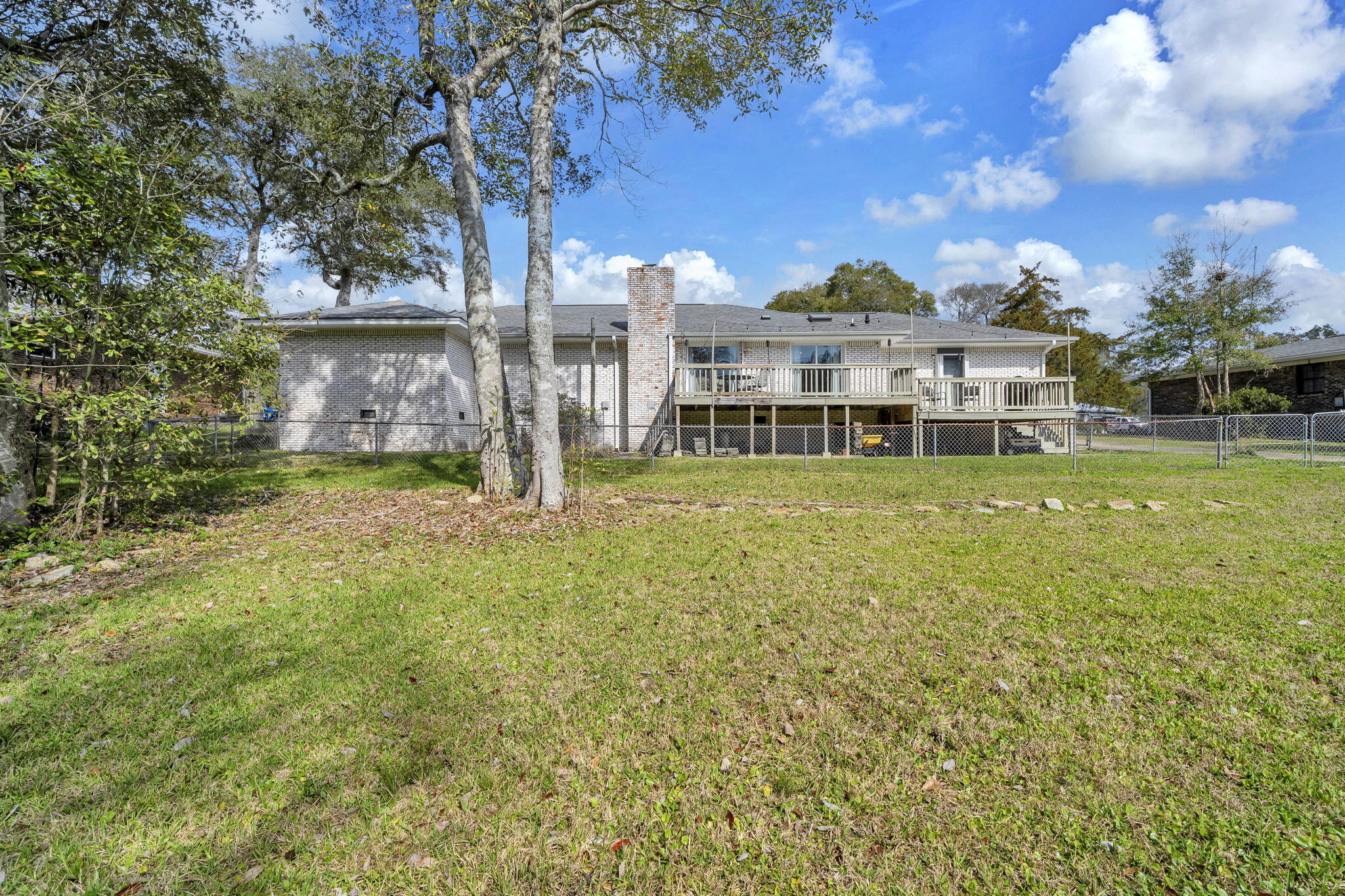 OVERBROOK - Residential