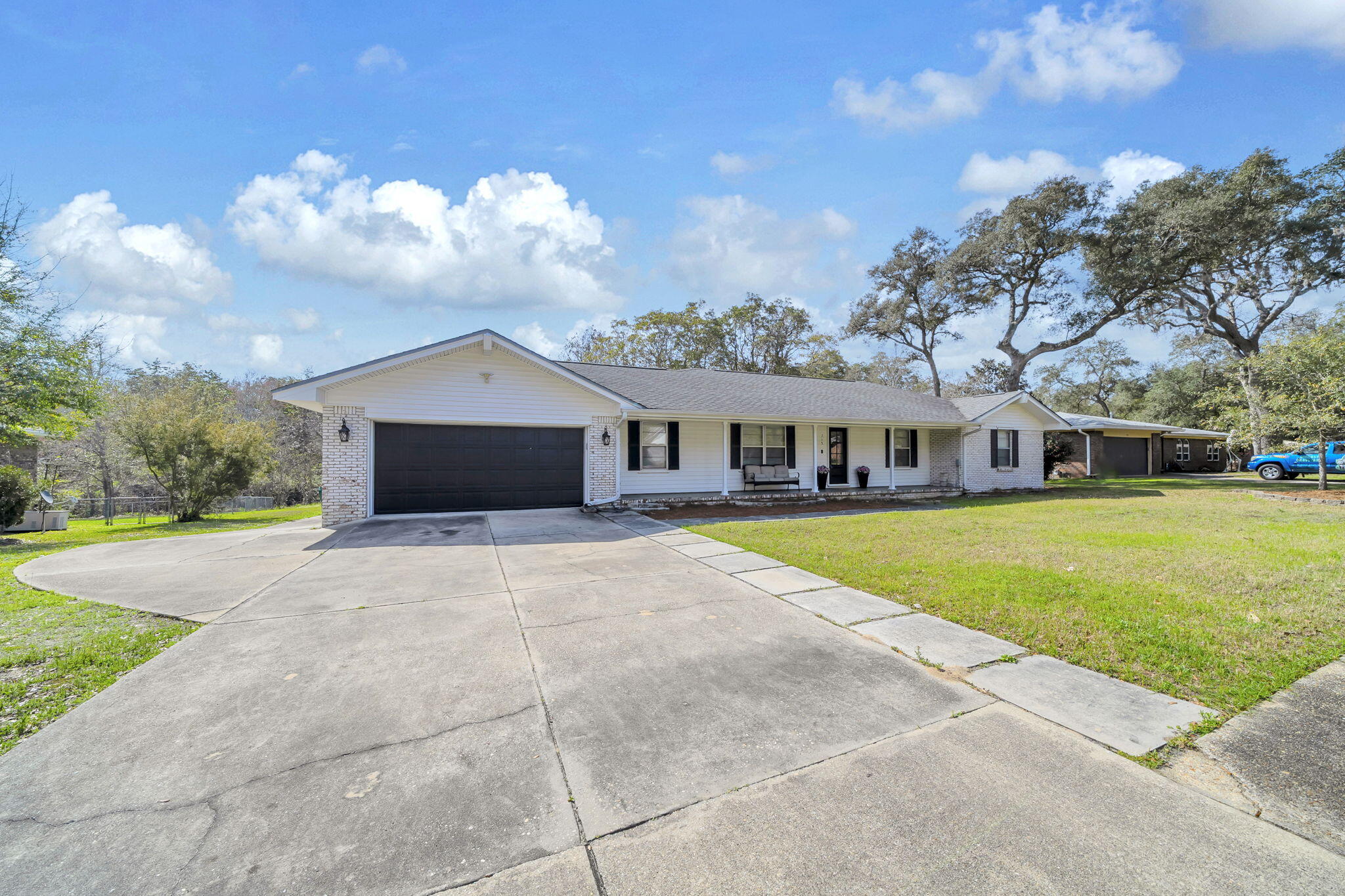 OVERBROOK - Residential