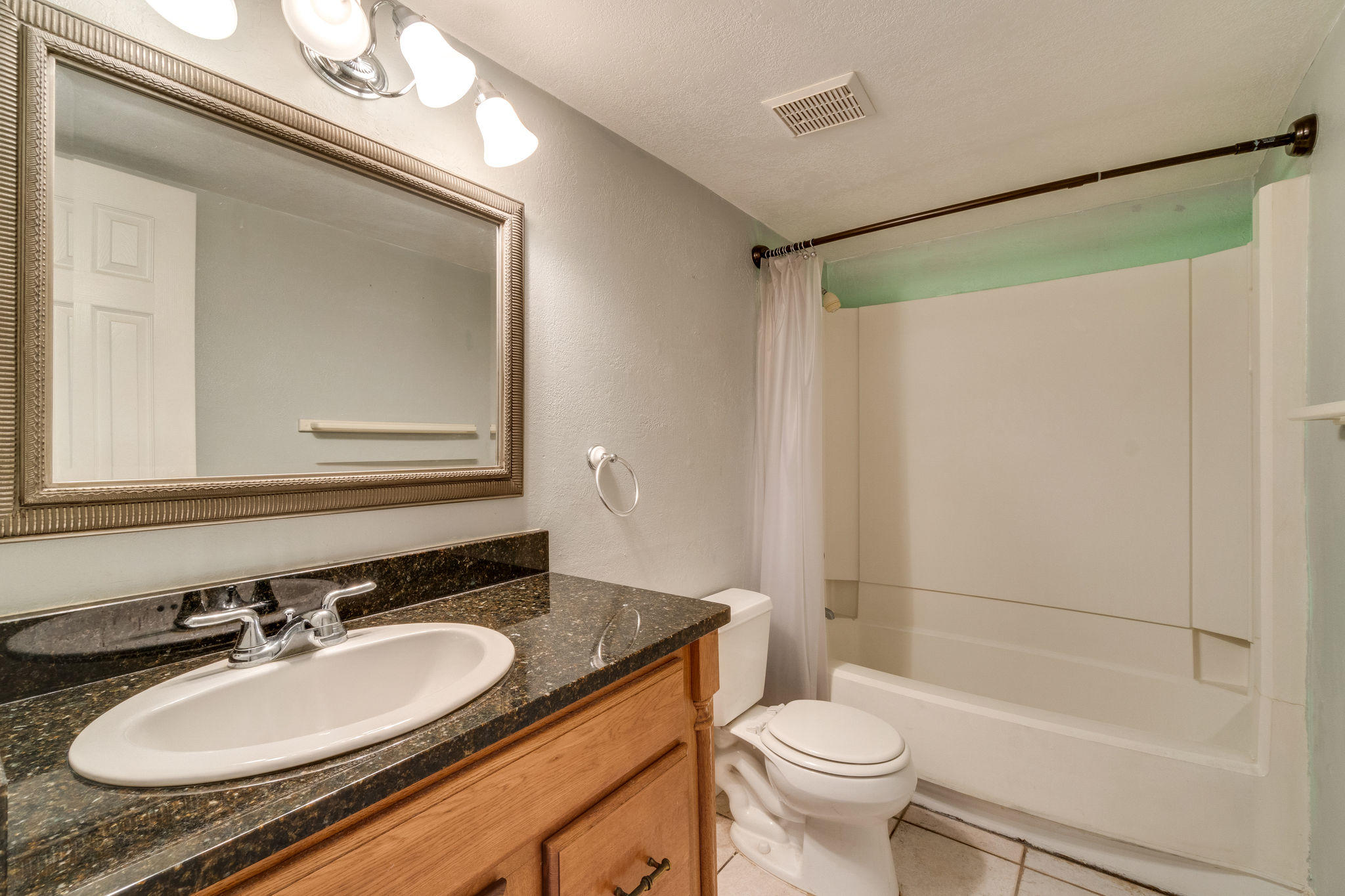 SEASCAPE CONDO GARDEN VILLA - Residential