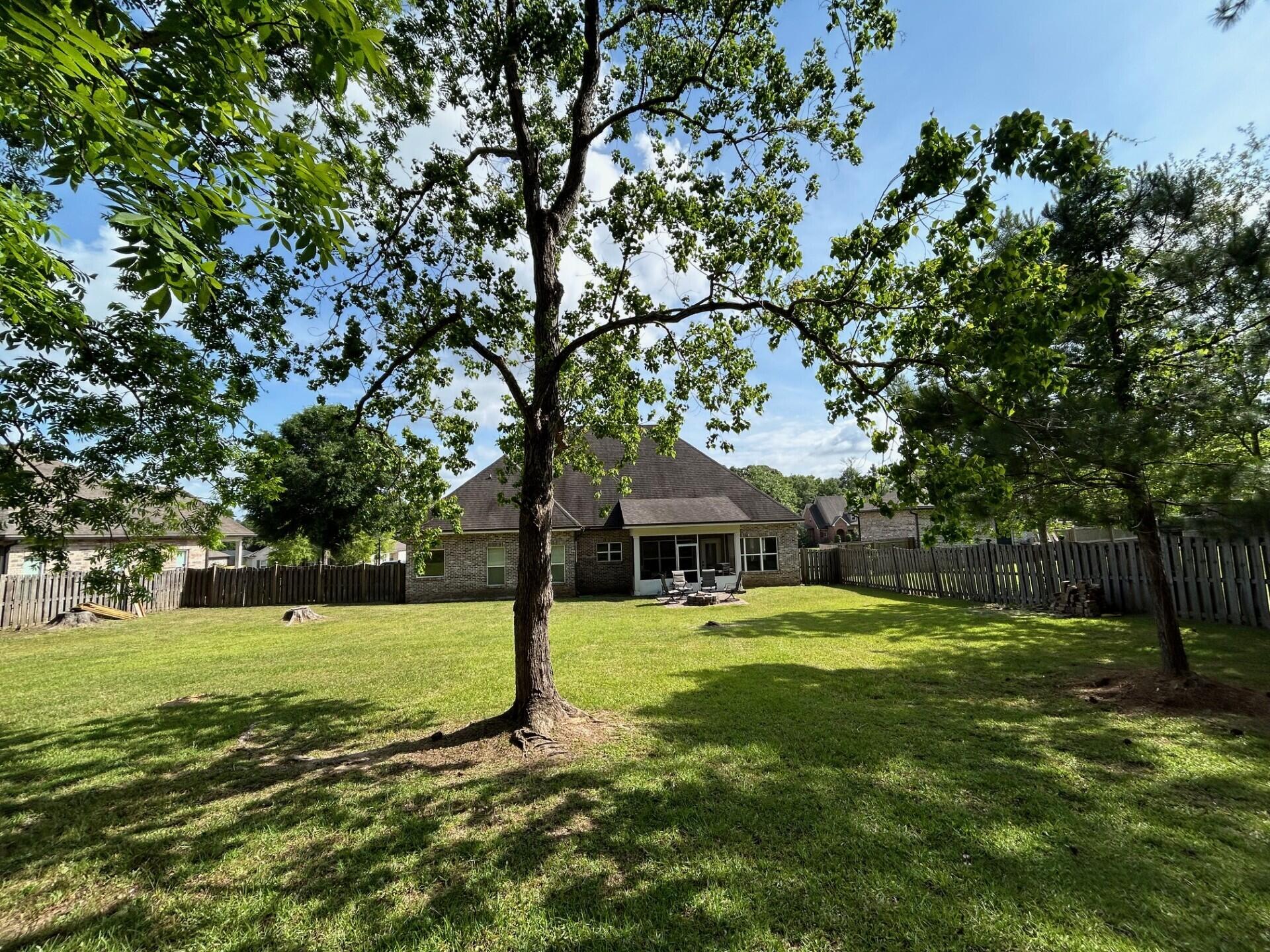 MILL CREEK FARMS - Residential Lease