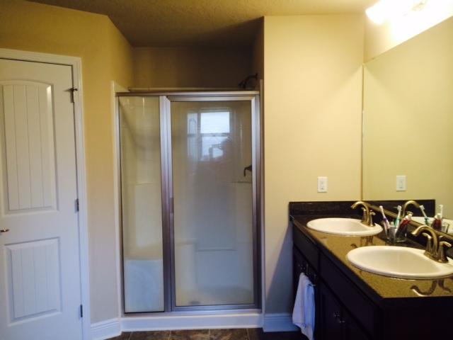 ALICIA PLACE - Residential Lease