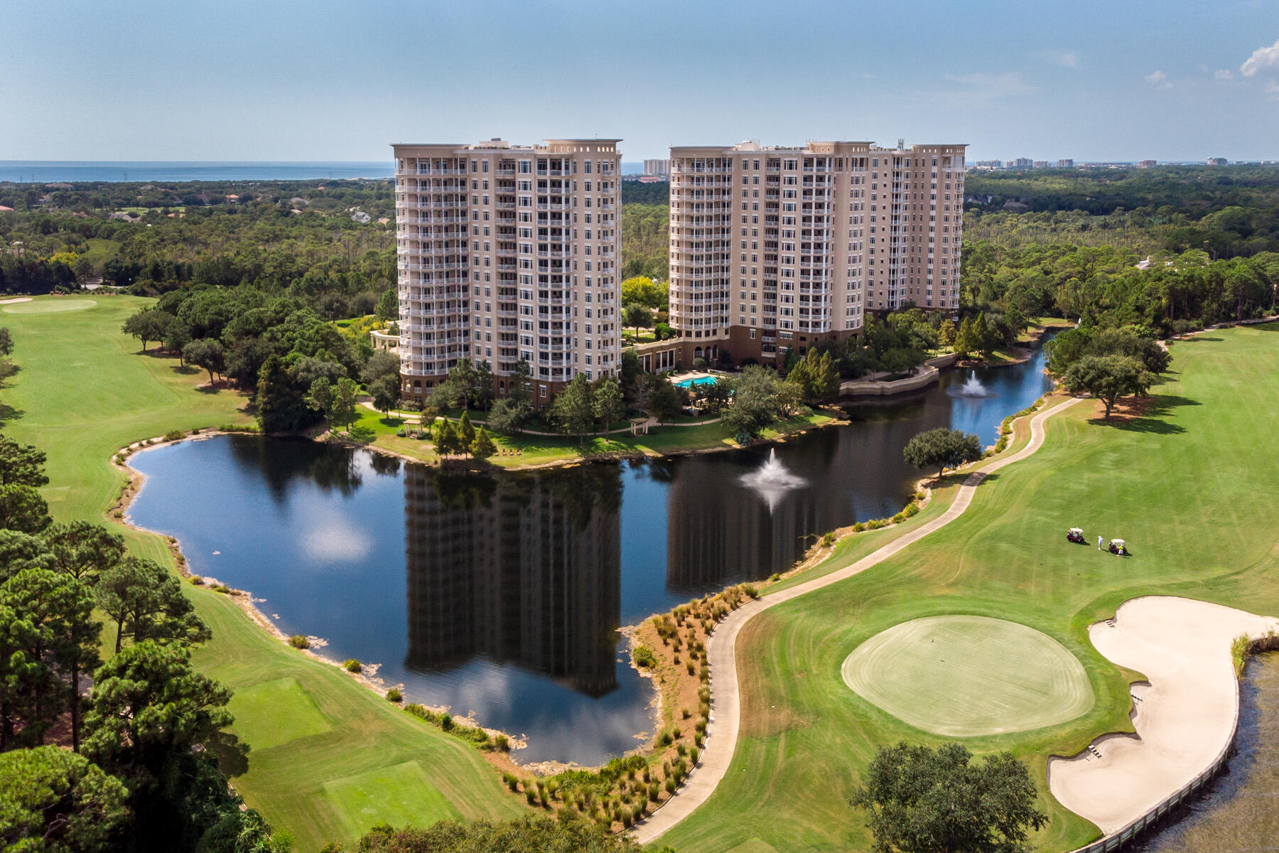 ONE WATER PLACE - Residential