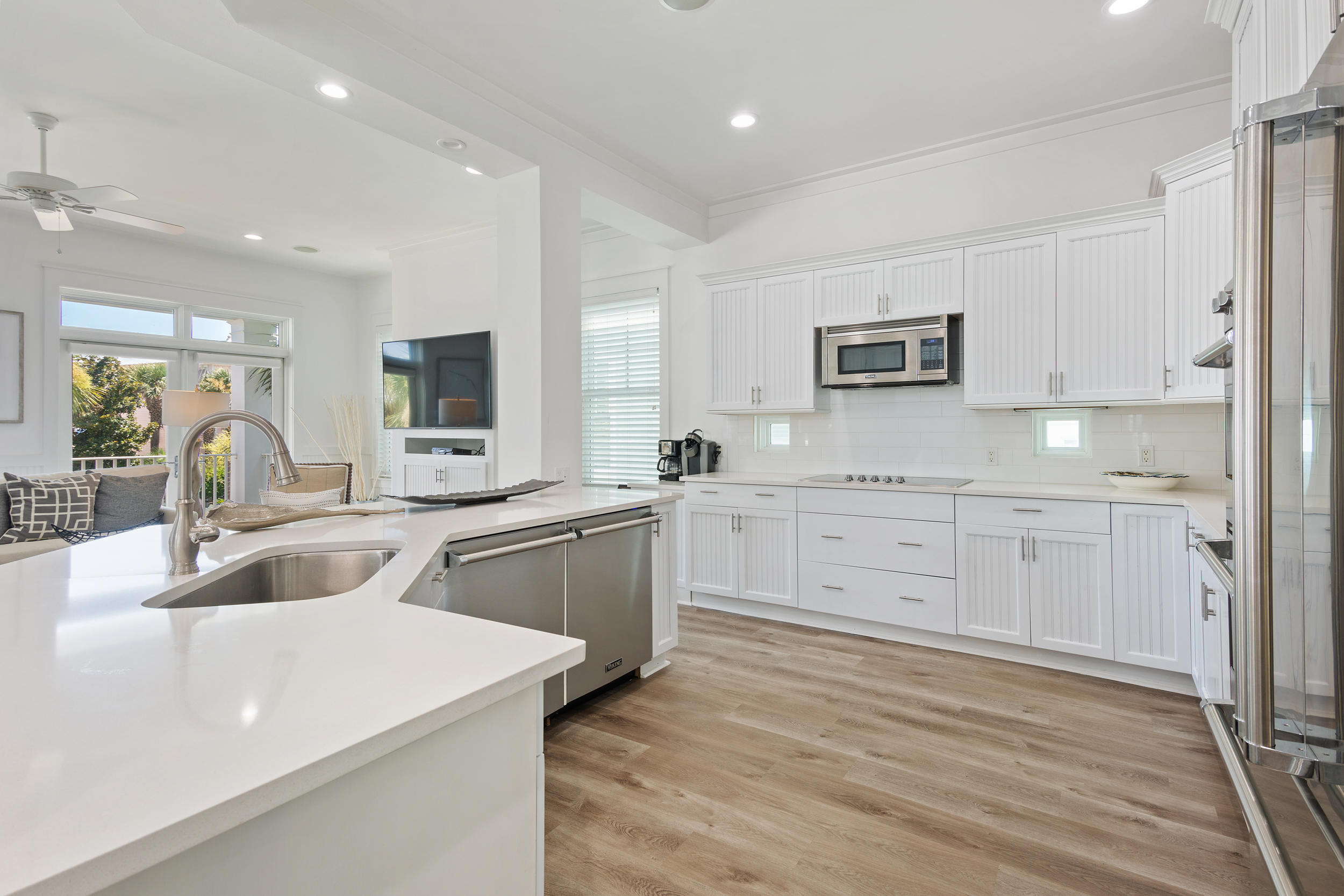 FRANGISTA BEACH 1ST ADDN - Residential