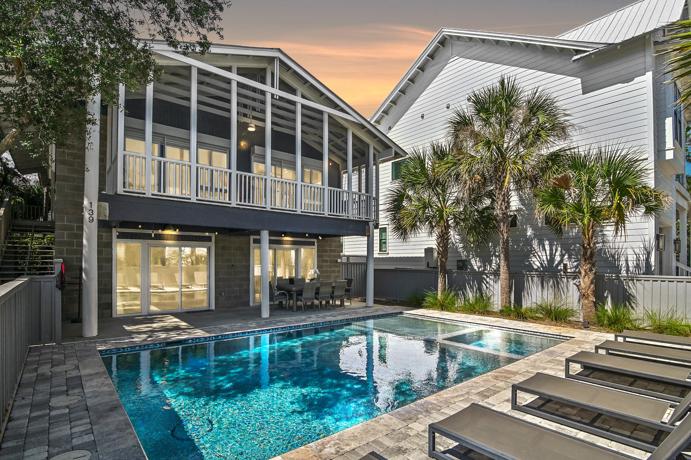 DALTON UNREC - Residential