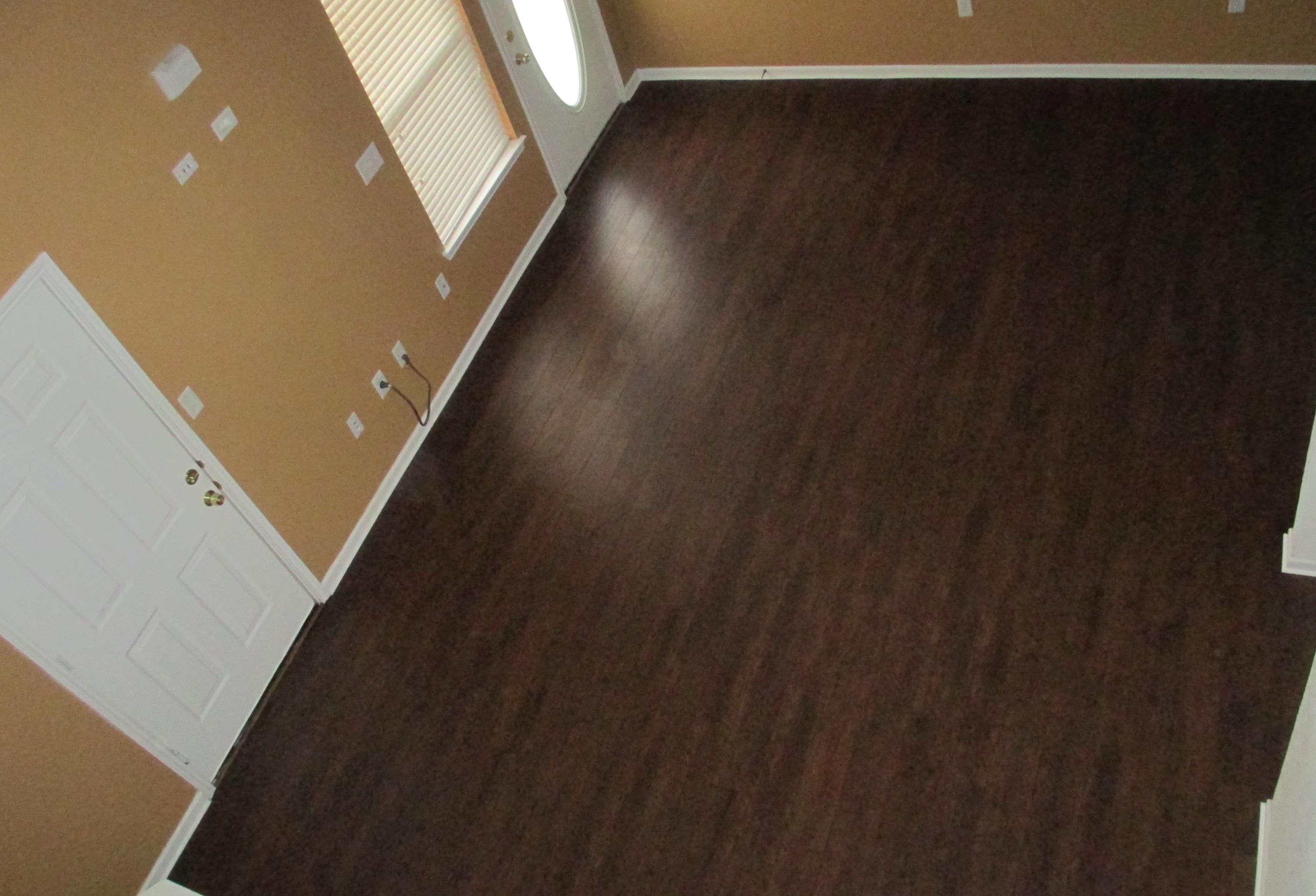 YACHT CLUB OAKS - Residential