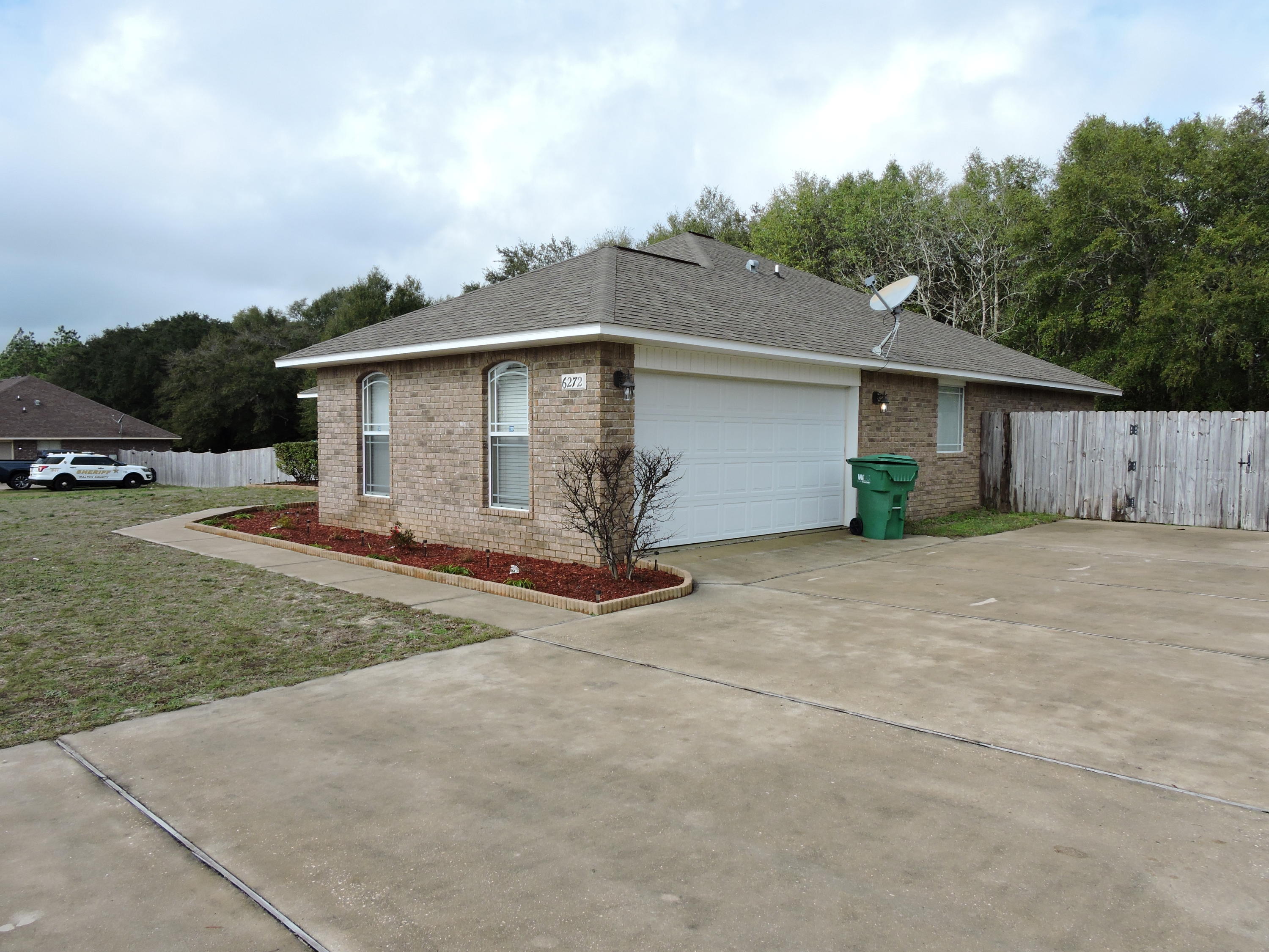 CARDINAL ESTATES - Residential Lease
