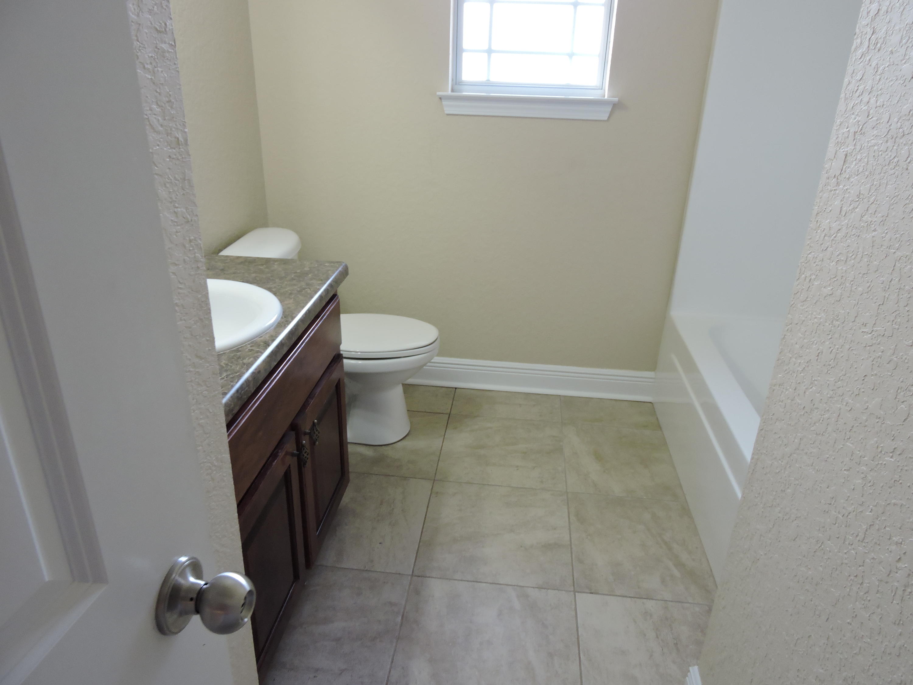 CARDINAL ESTATES - Residential Lease