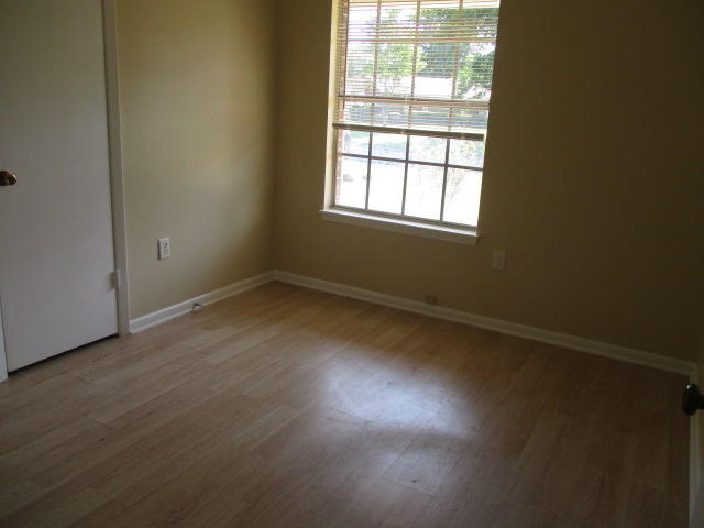 VICTORIA GARDENS - Residential Lease