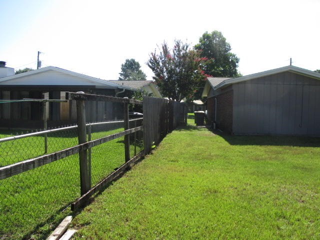 VICTORIA GARDENS - Residential Lease