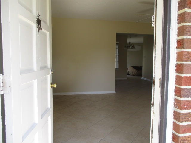VICTORIA GARDENS - Residential Lease