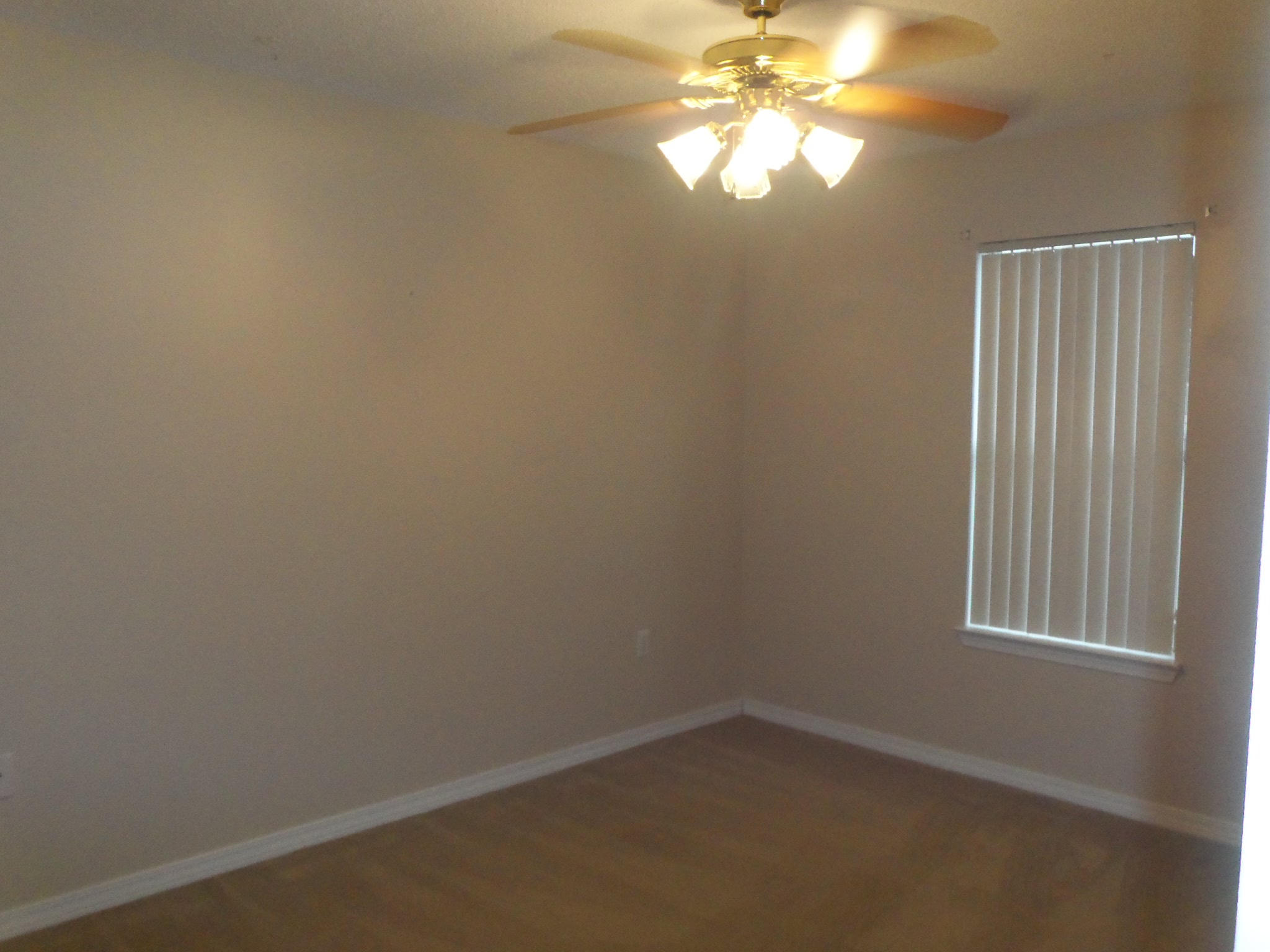 EMERALD VILLAGE S/D - Residential Lease