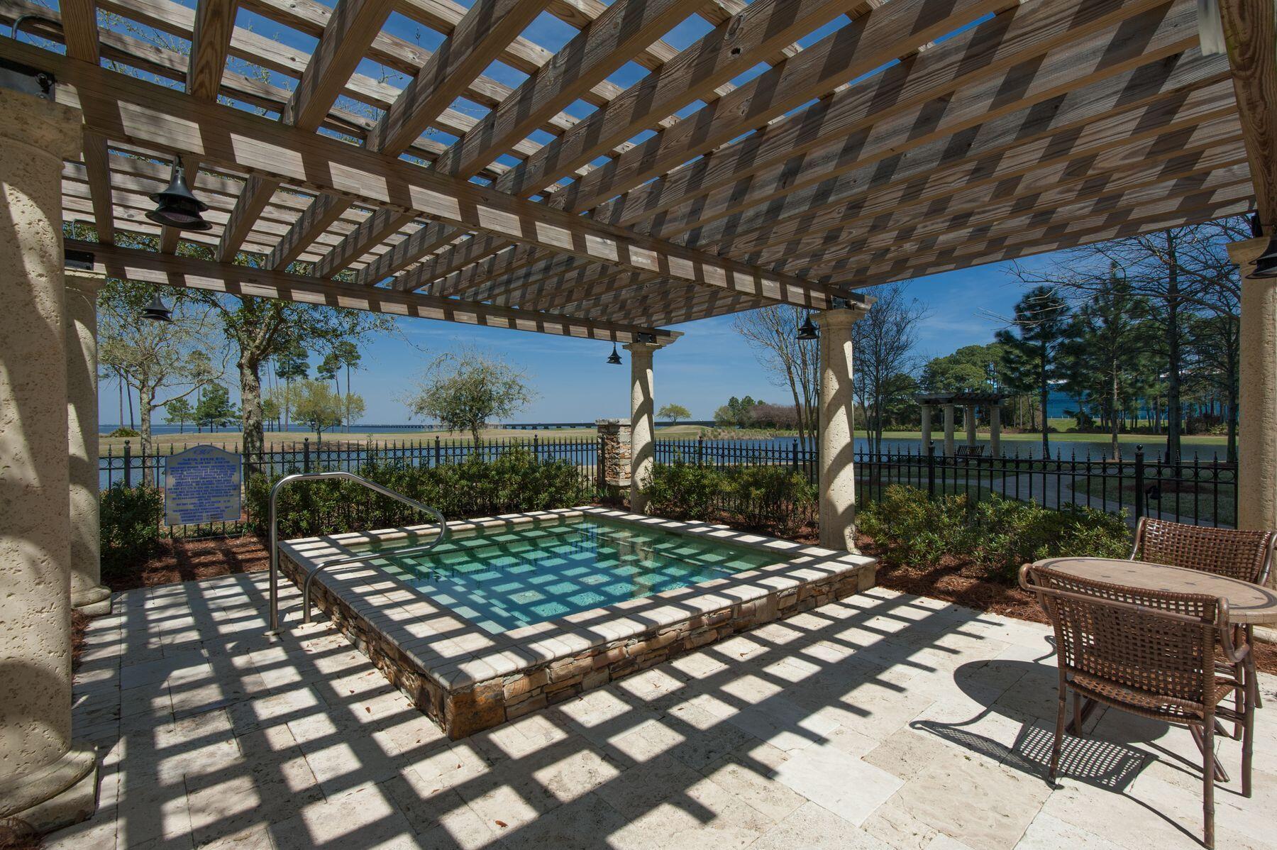 ONE WATER PLACE - Residential