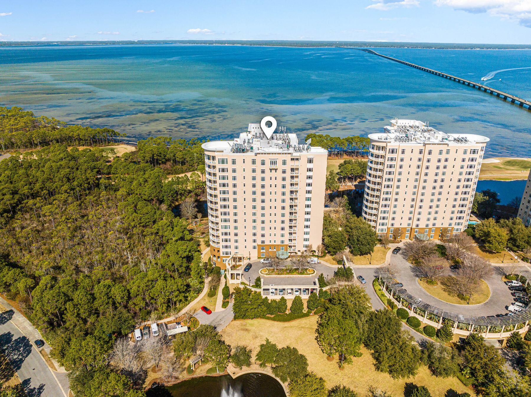 ONE WATER PLACE - Residential