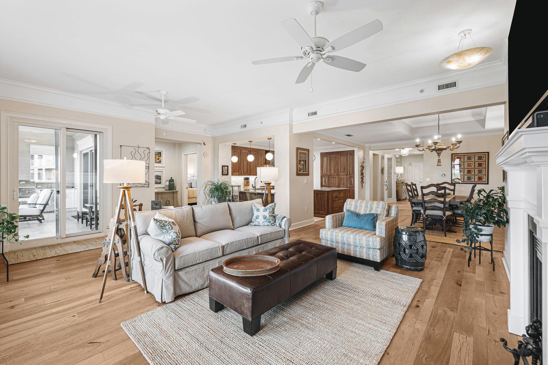 ONE WATER PLACE - Residential