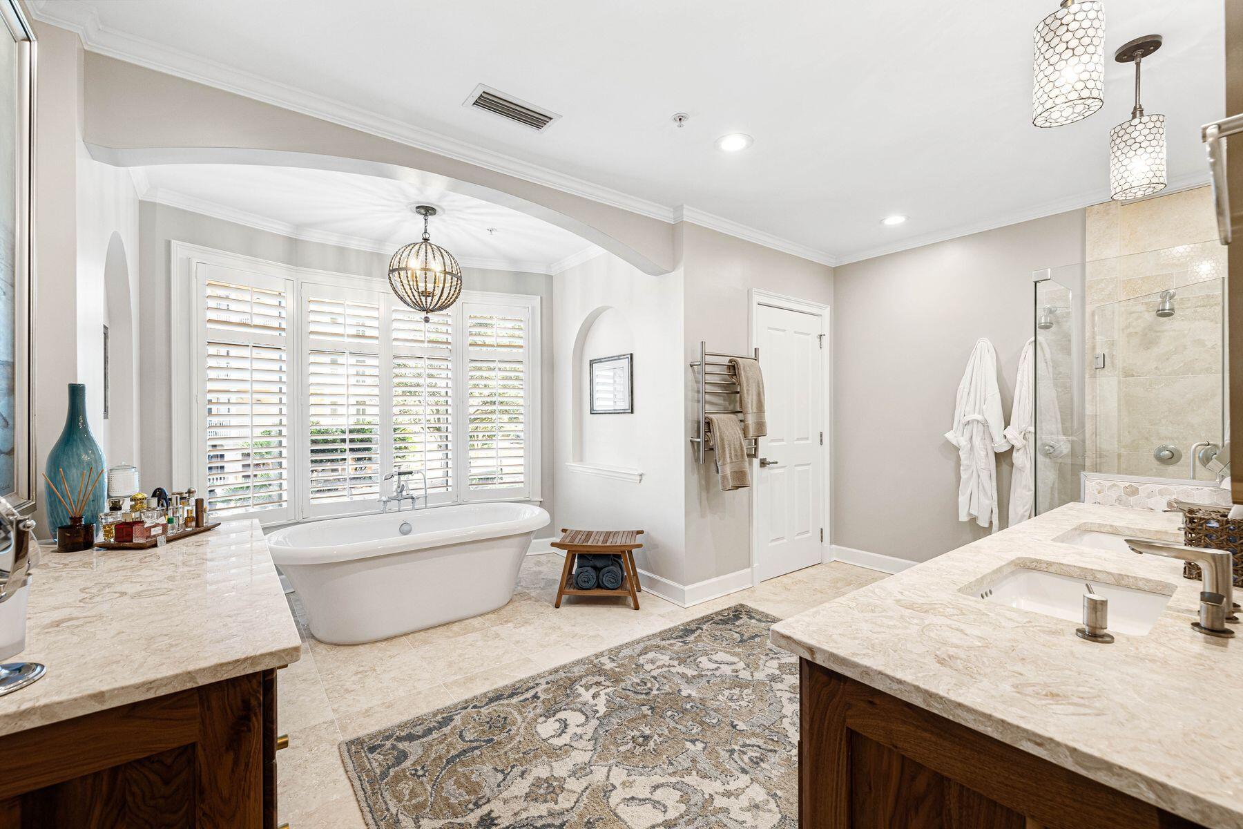 ONE WATER PLACE - Residential
