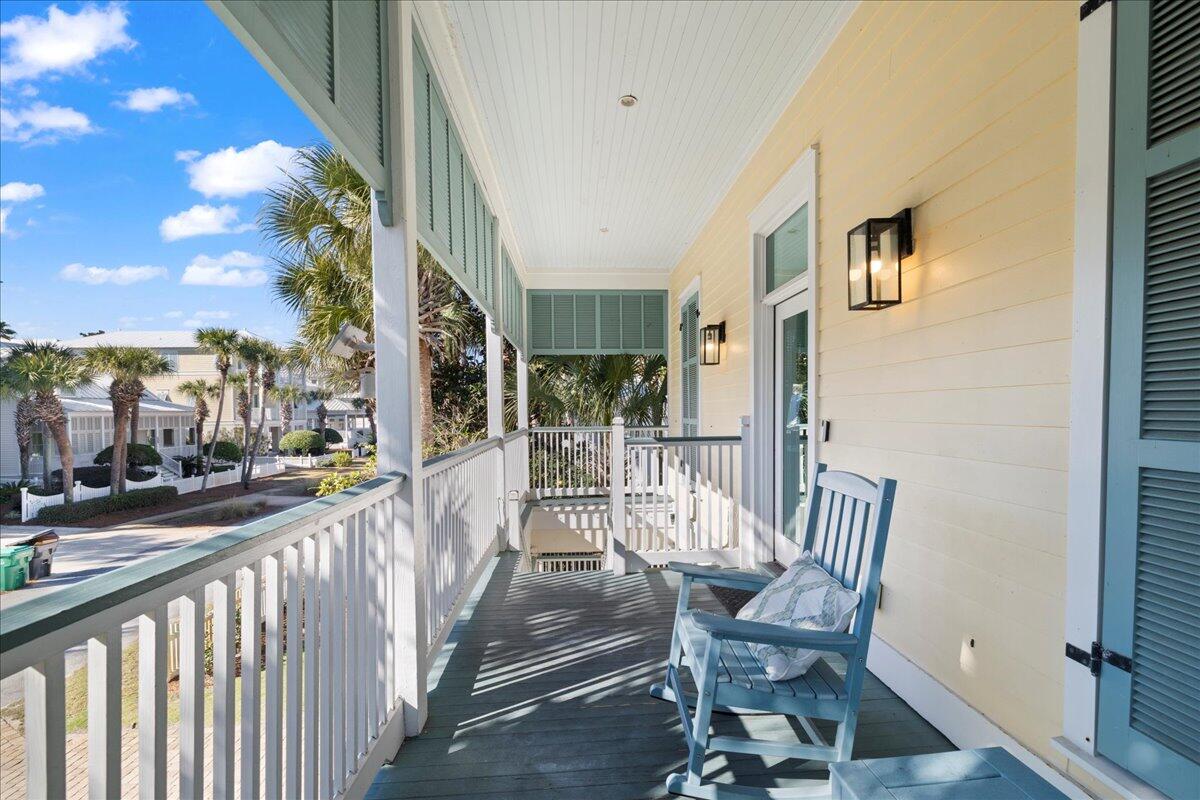 FRANGISTA BEACH 1ST ADDN - Residential