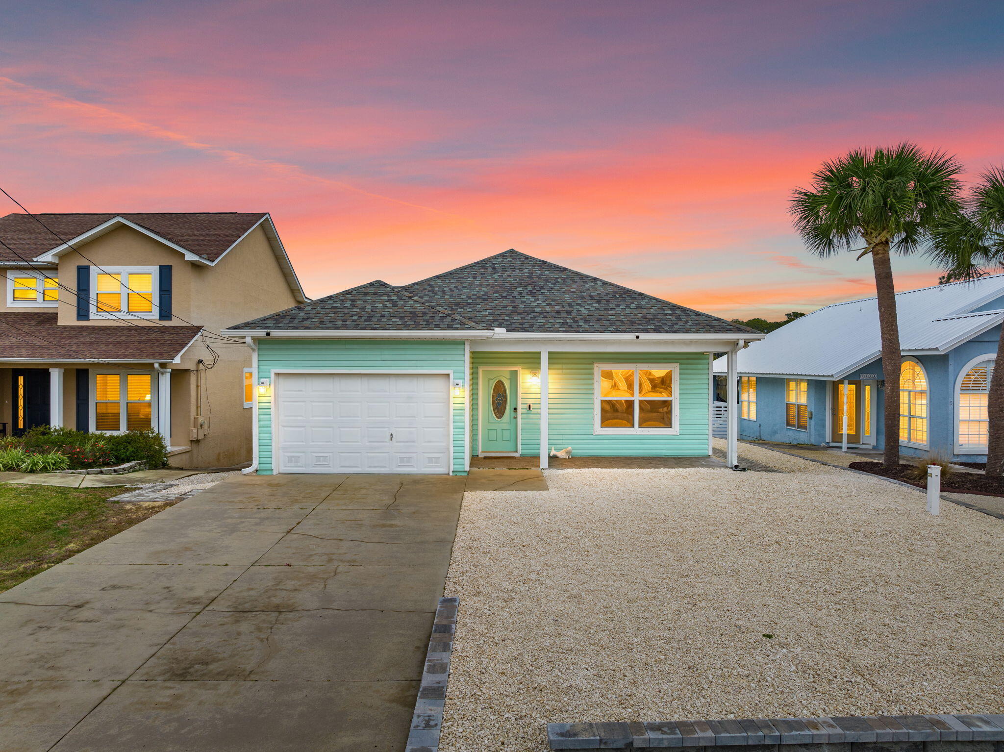 HOLIDAY BEACH UNIT 11 - Residential