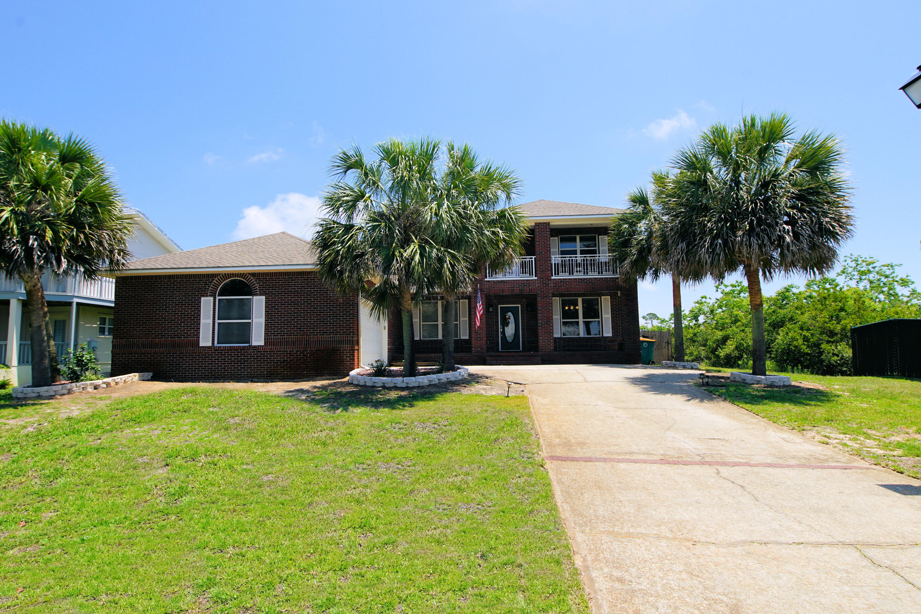 EMERALD POINTE PLAT 3 - Residential Lease