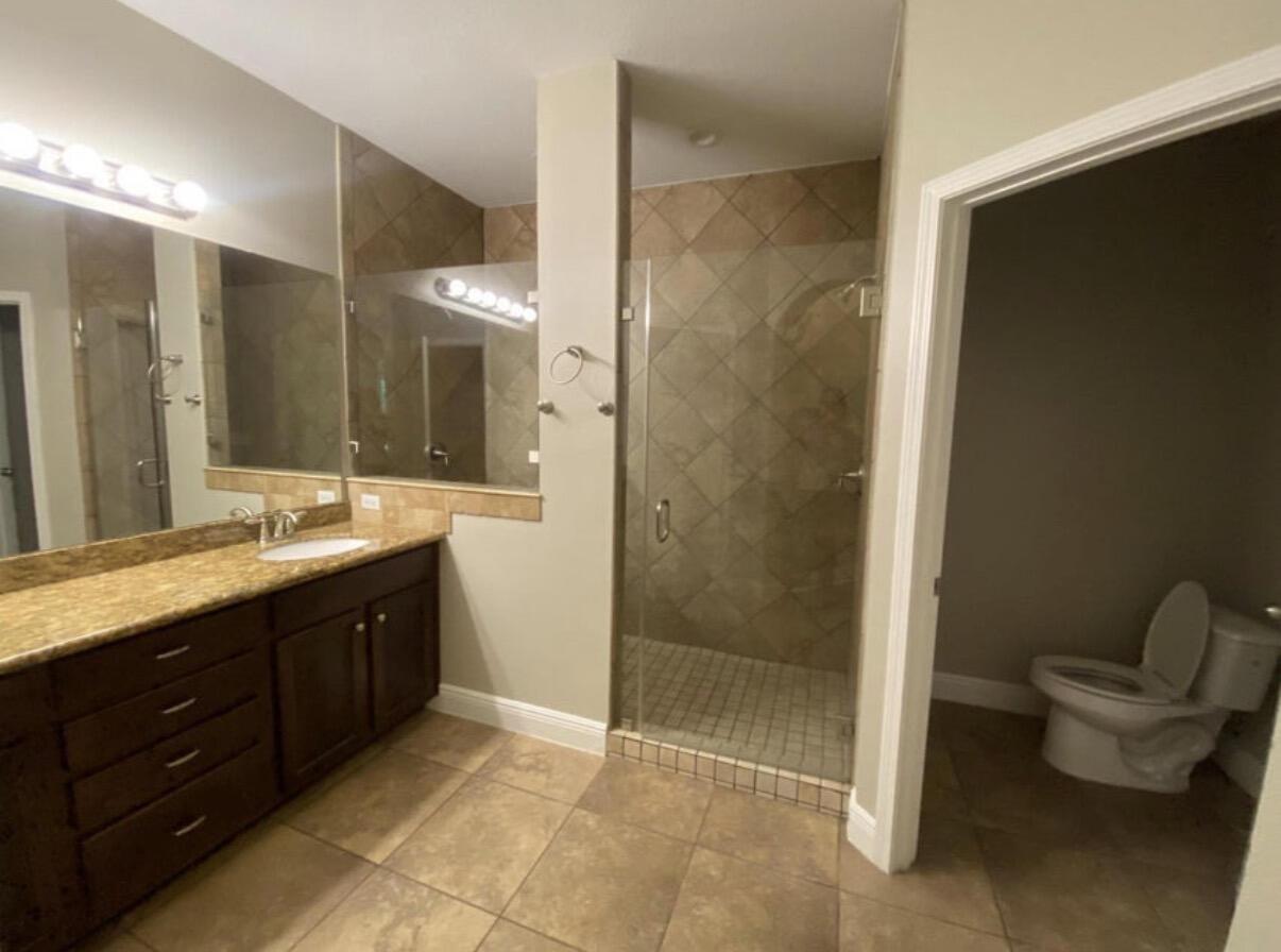 HAMMOCK BAY - Residential Lease