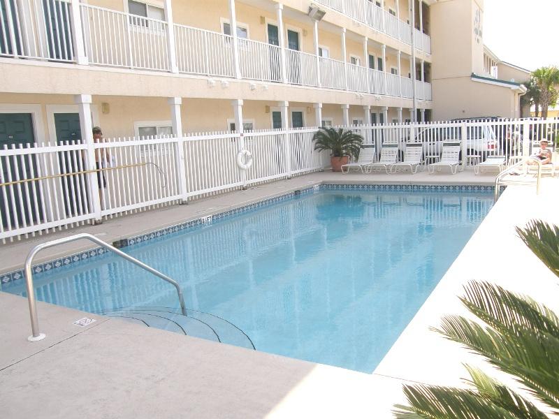 CRYSTAL SANDS CONDO - Residential
