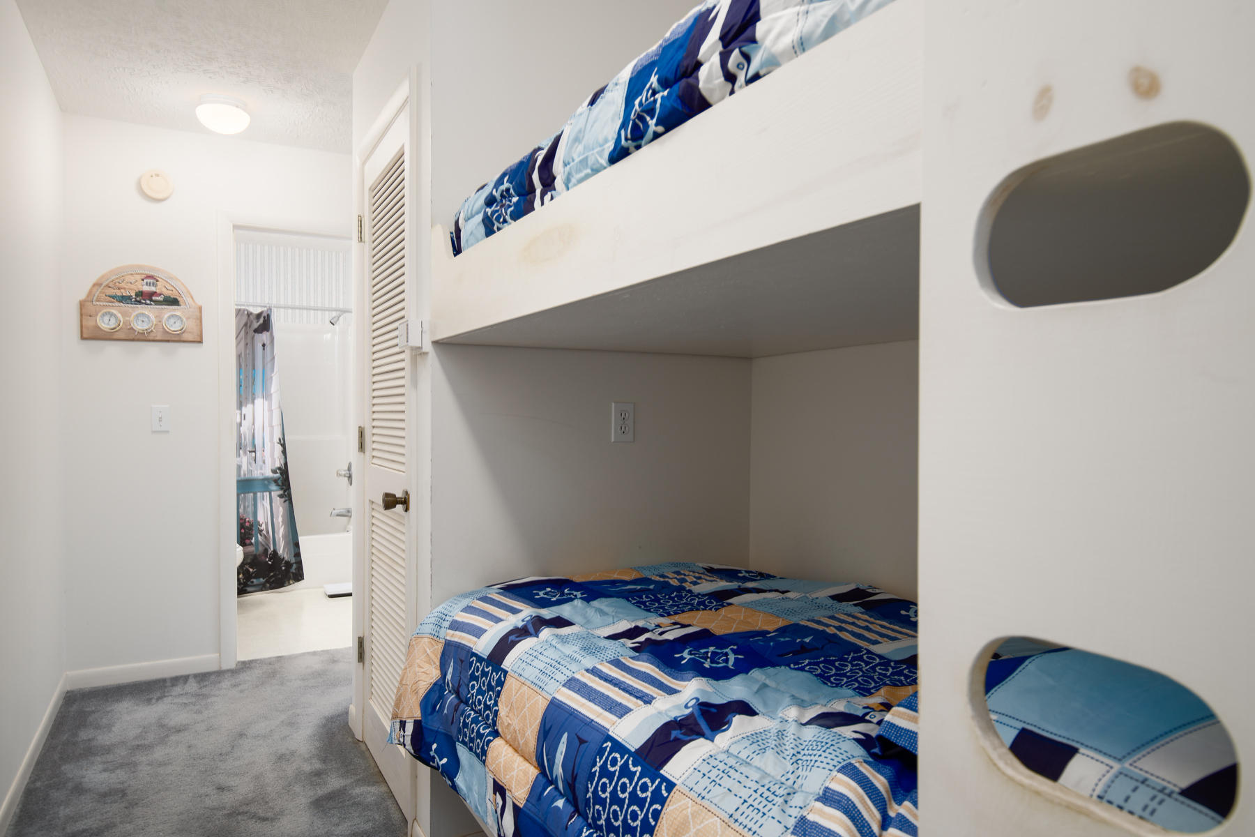 Wendwood Condominiums - Residential