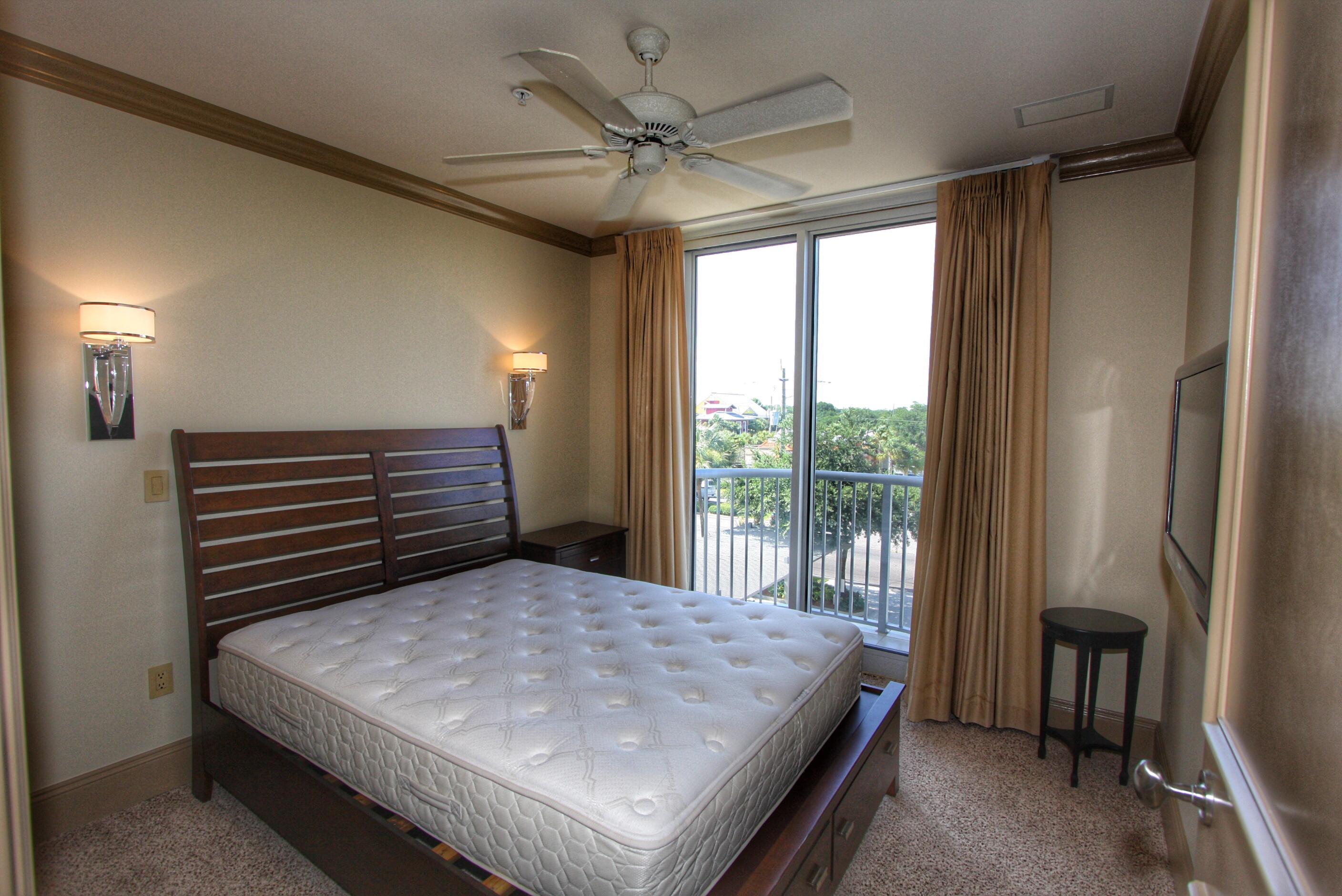 DESTIN HARBOR PLACE - Residential Lease