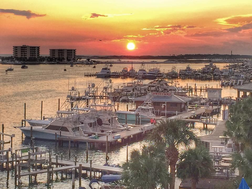 DESTIN HARBOR PLACE - Residential Lease