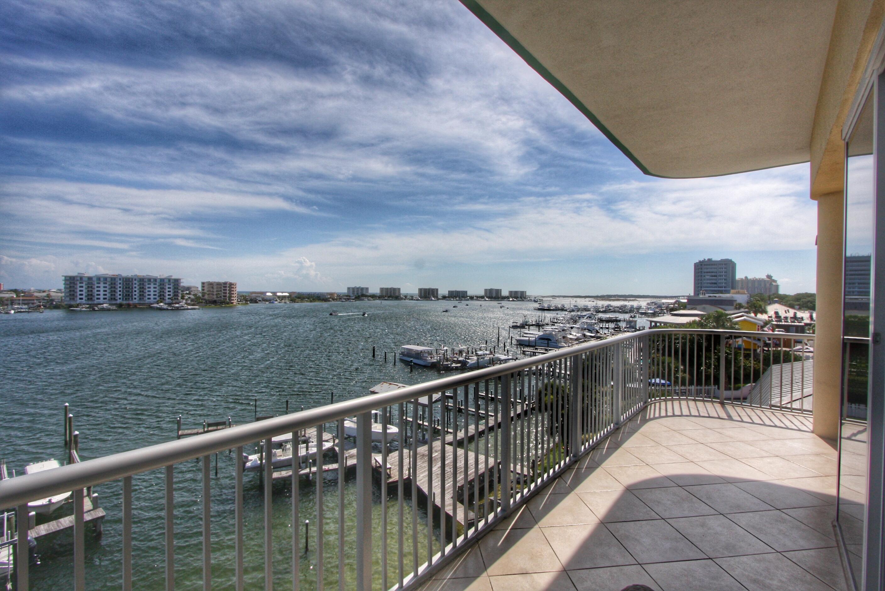 DESTIN HARBOR PLACE - Residential Lease