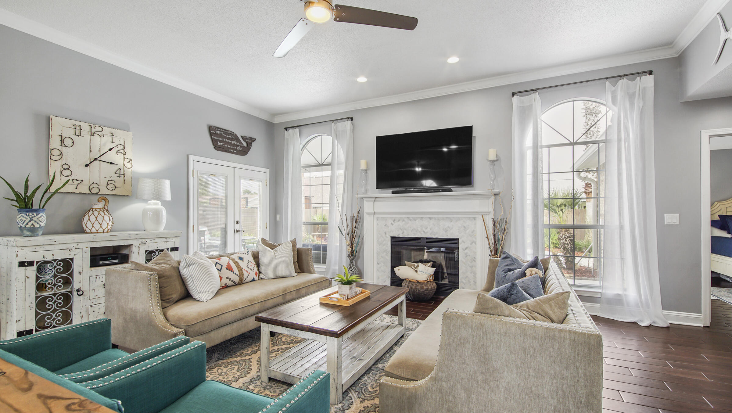RIDGE WOOD MANOR - Residential