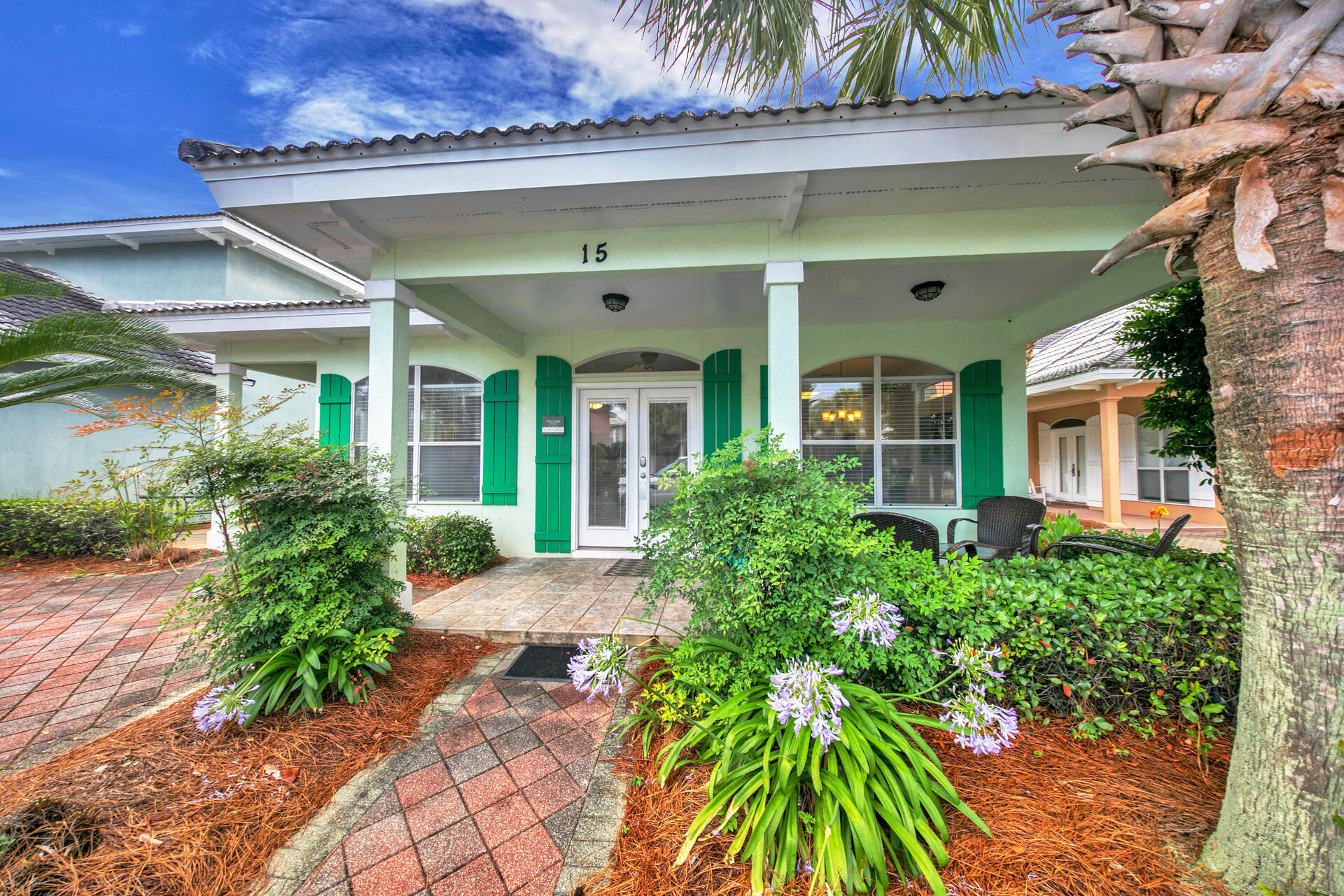 Everything you could ask for on your beach vacation is located here at 15 Jade Cove. Highlights include a fully equipped kitchen, which includes high-end stainless steel appliances, or cook up a tasty treat on your private gas grill. The master bedroom comes with a large adjoining bathroom containing a whirlpool tub and a walk-in shower. The second and third bedrooms offer a queen bed in one and full/twin bunk beds in the other.

Enjoy the resort style neighborhood amenities including: 2 pools, free seasonal tram service to and from the beach, private beach pavilion with restrooms, picnic tables, vending machines and it's very own cafe/bar, basketball, tennis or shuffleboard all in a lush and tropical setting. Property being sold ''AS IS.'' Buyer to confirm all information