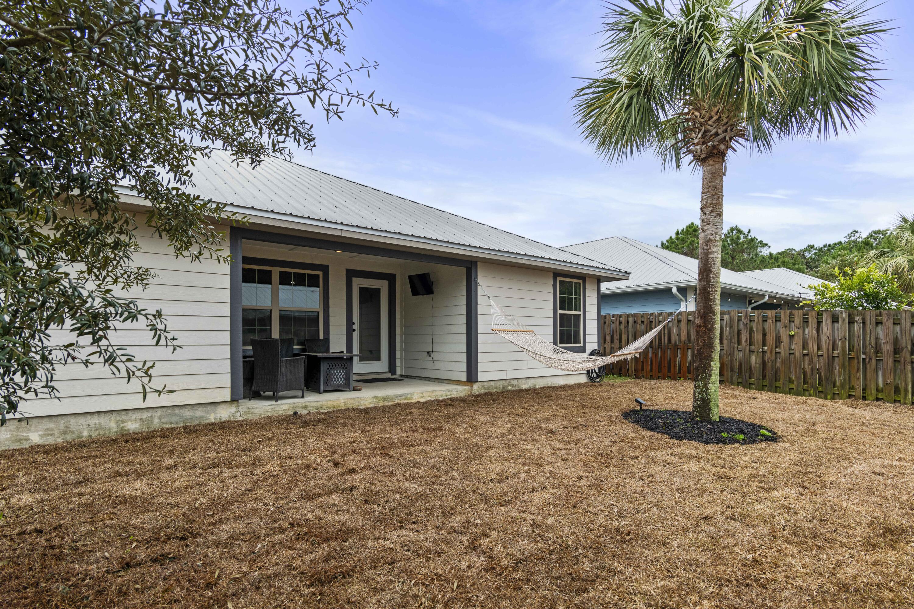 EAGLE BAY - Residential