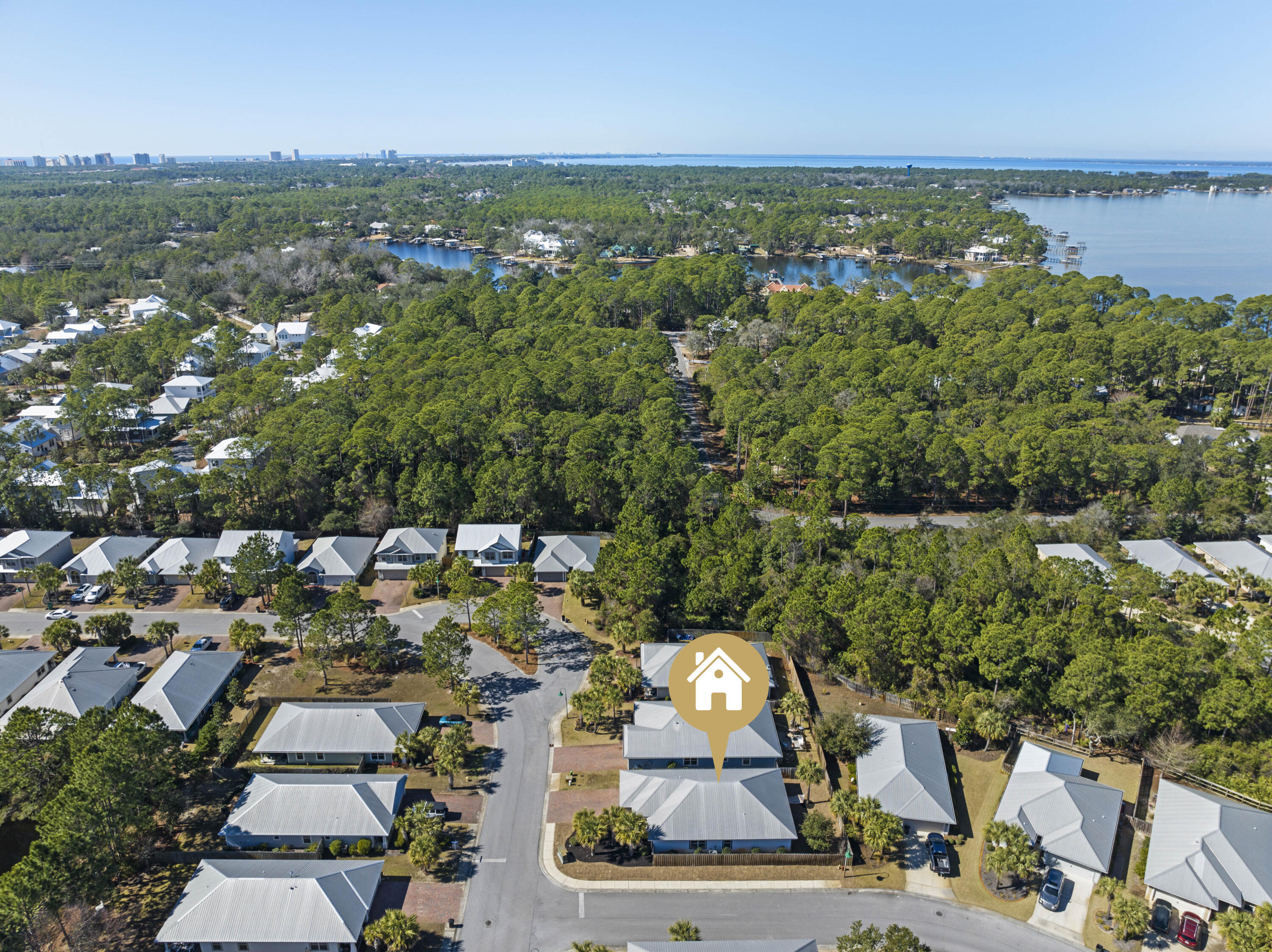 EAGLE BAY - Residential
