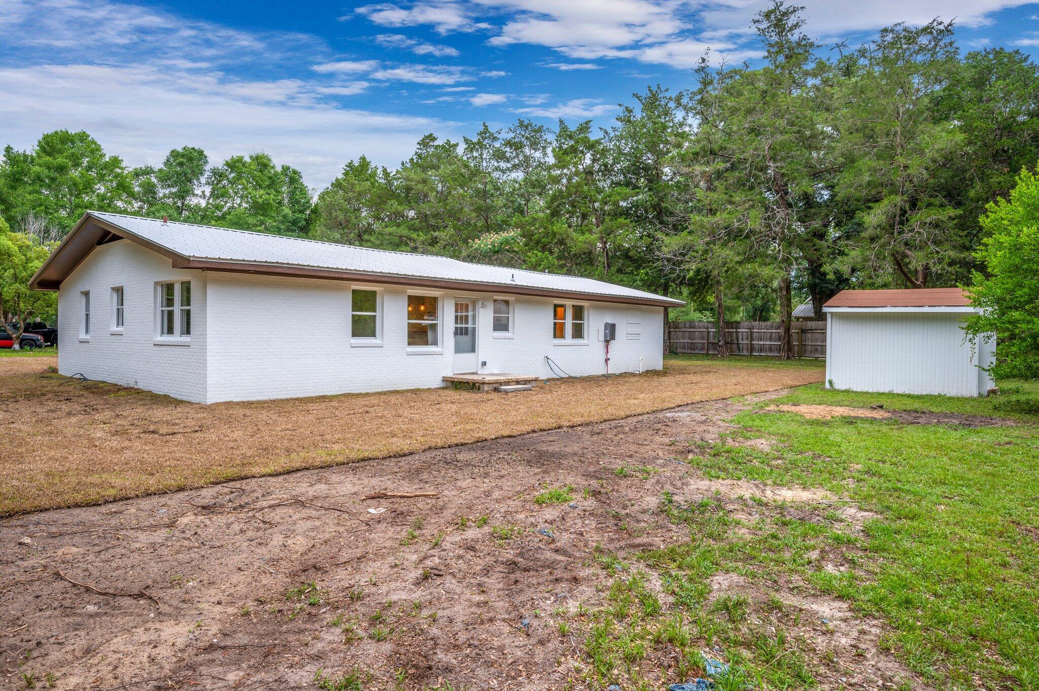 TOWN OF DEFUNIAK SPRINGS - Residential
