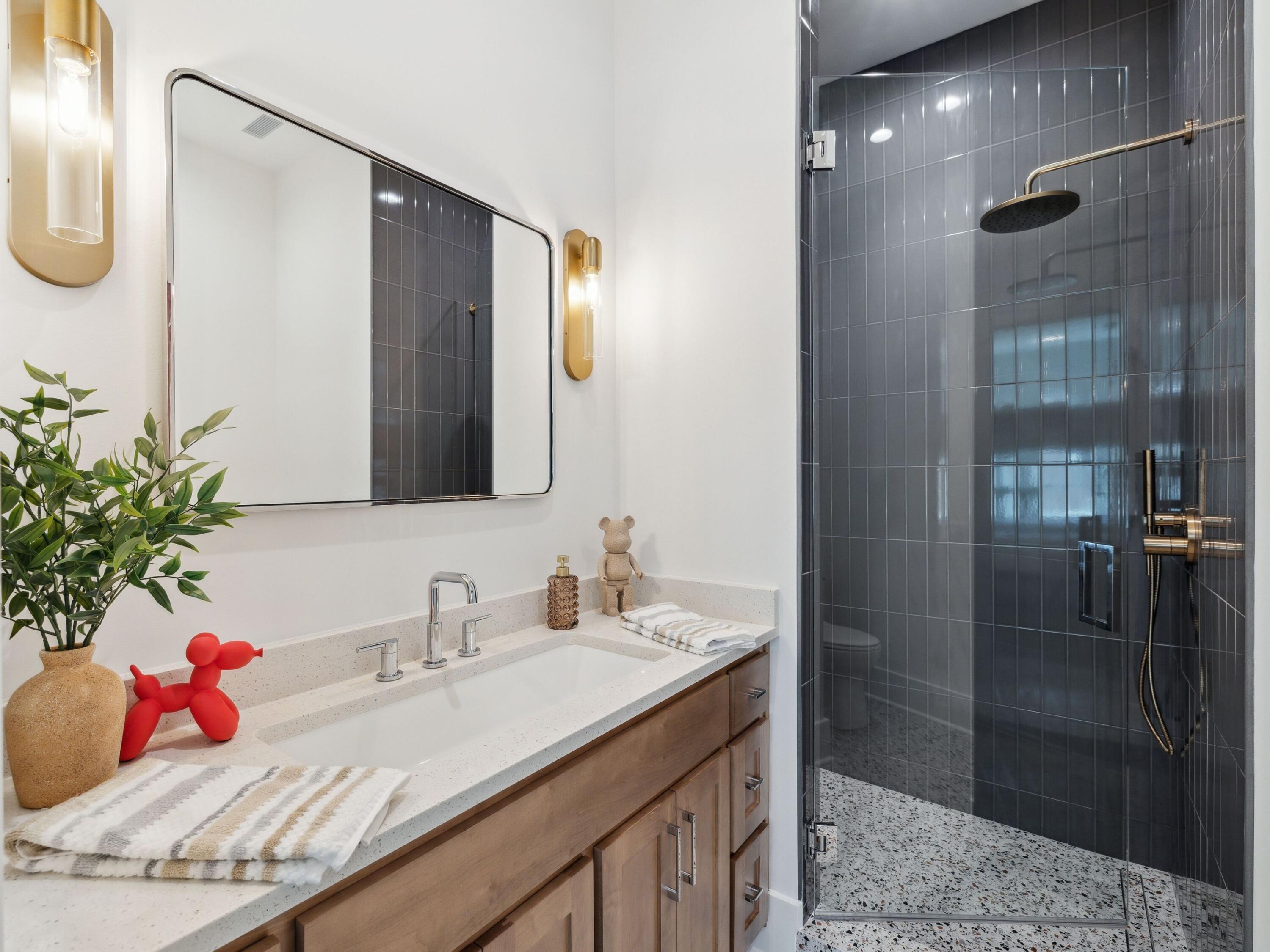 RIVIERA BEACH - Residential