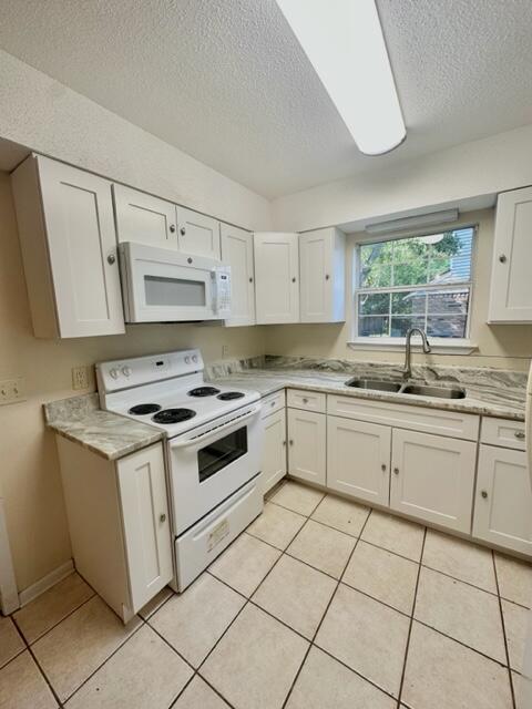 PINEHURST PARK - Residential Lease