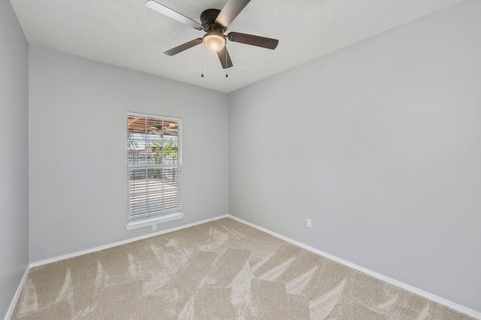 PARKWOOD SQUARE PH 1 - Residential