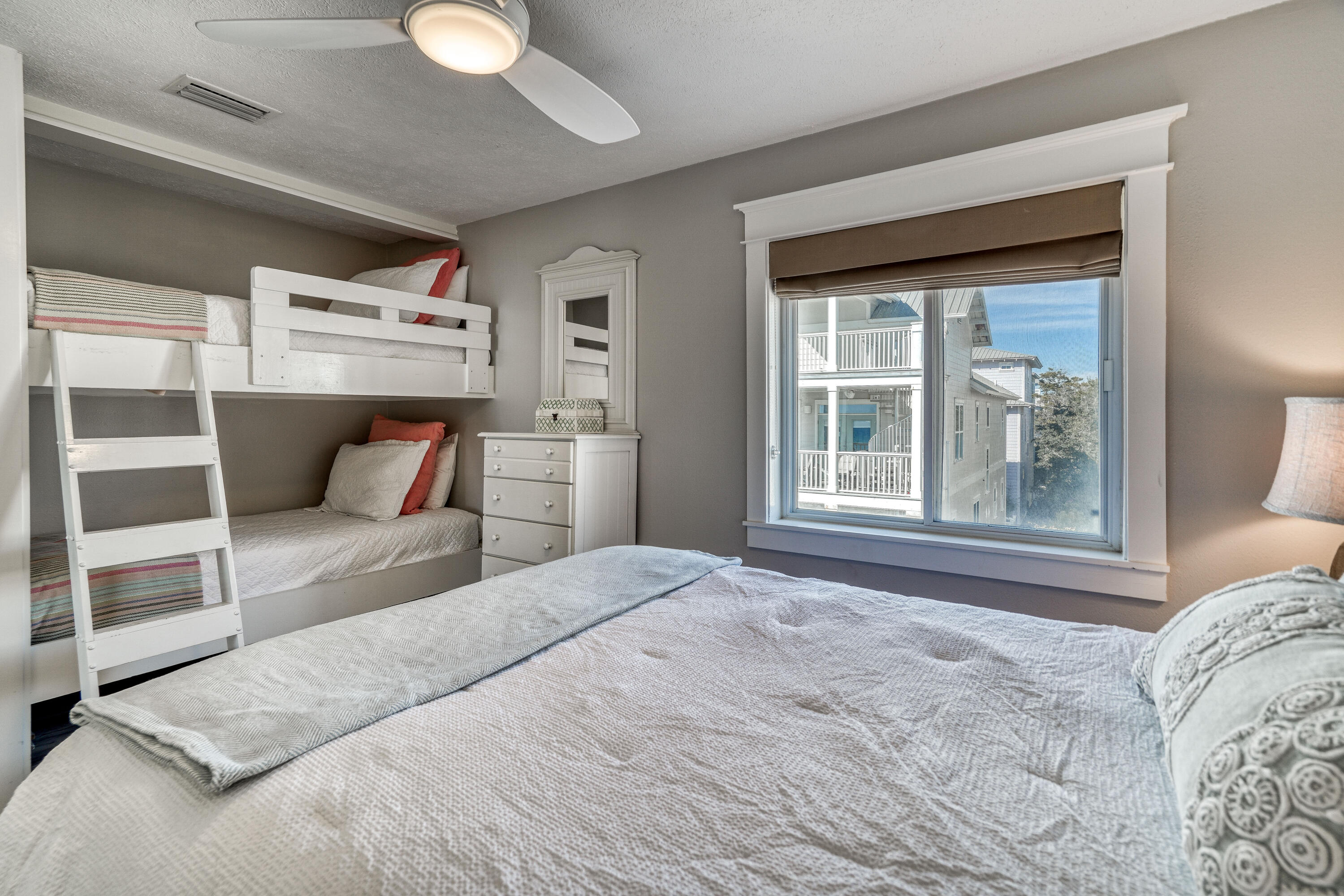 RAMSGATE T/H - Residential