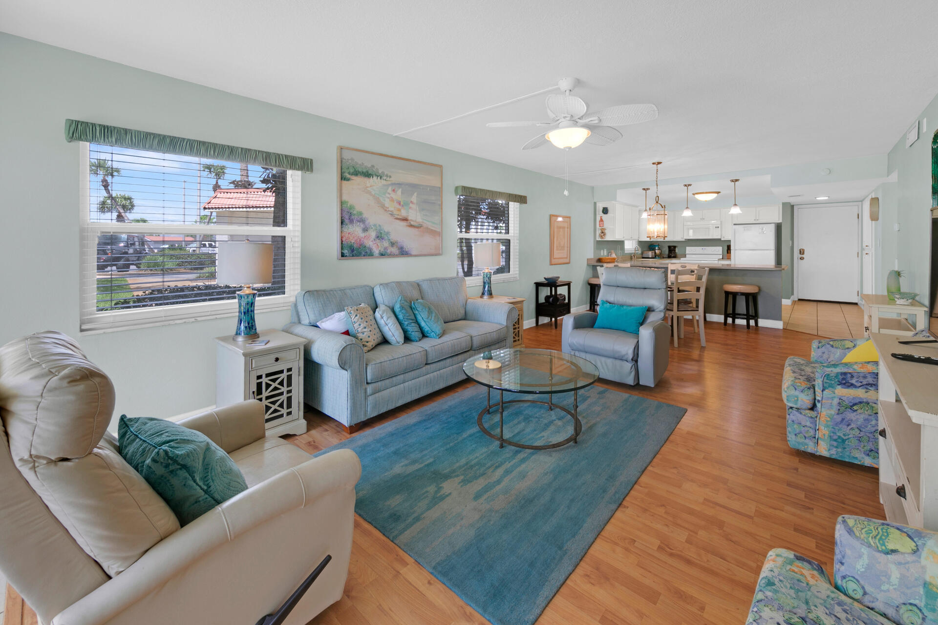 EL MATADOR CONDO - Residential