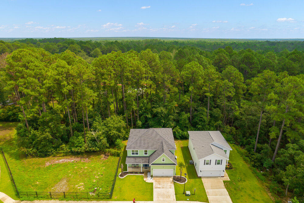 HERITAGE OAKS - Residential